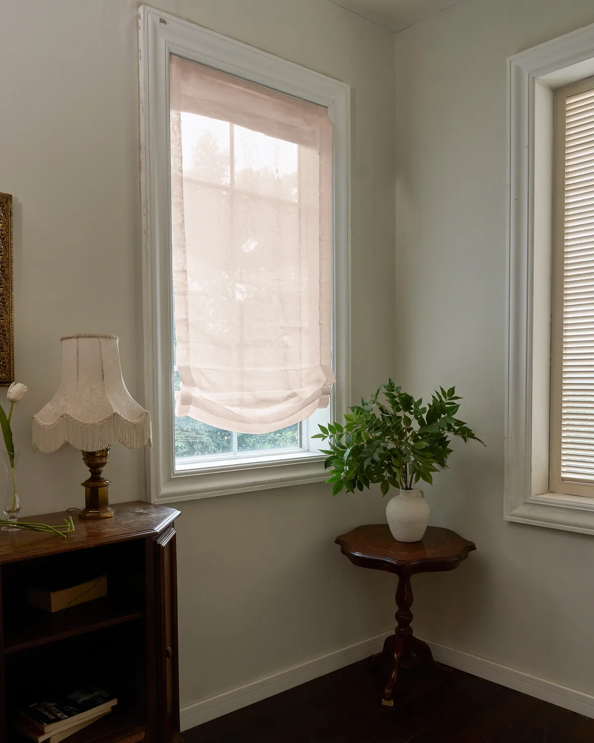 Yarn Sheer Relaxed Custom Roman Shade — image 3