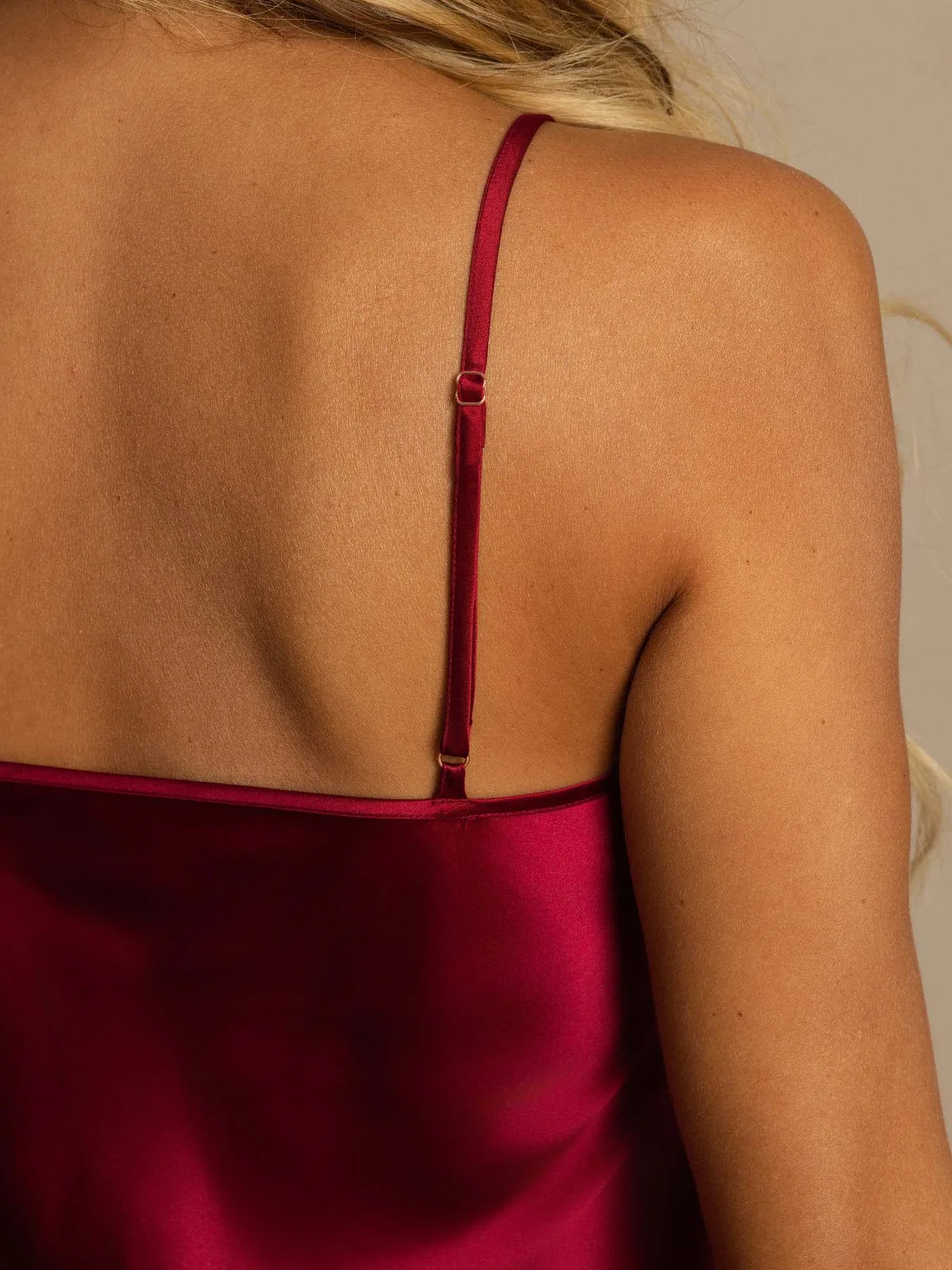 100% Mulberry Silk Spaghetti strap V-neck Short Nightgown — image 16