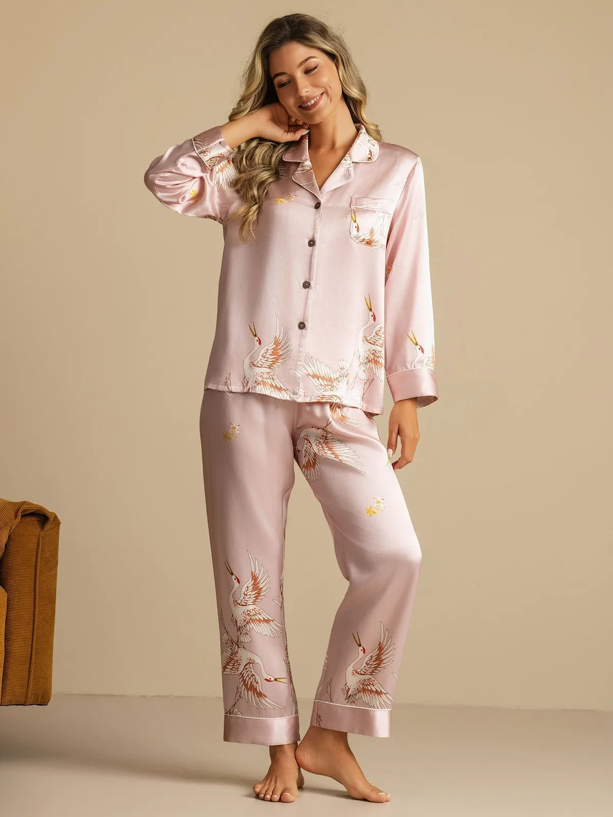 19Momme 100% Mulberry Silk Crane Print Women's Long Sleeve Notch Collar Pajamas Set