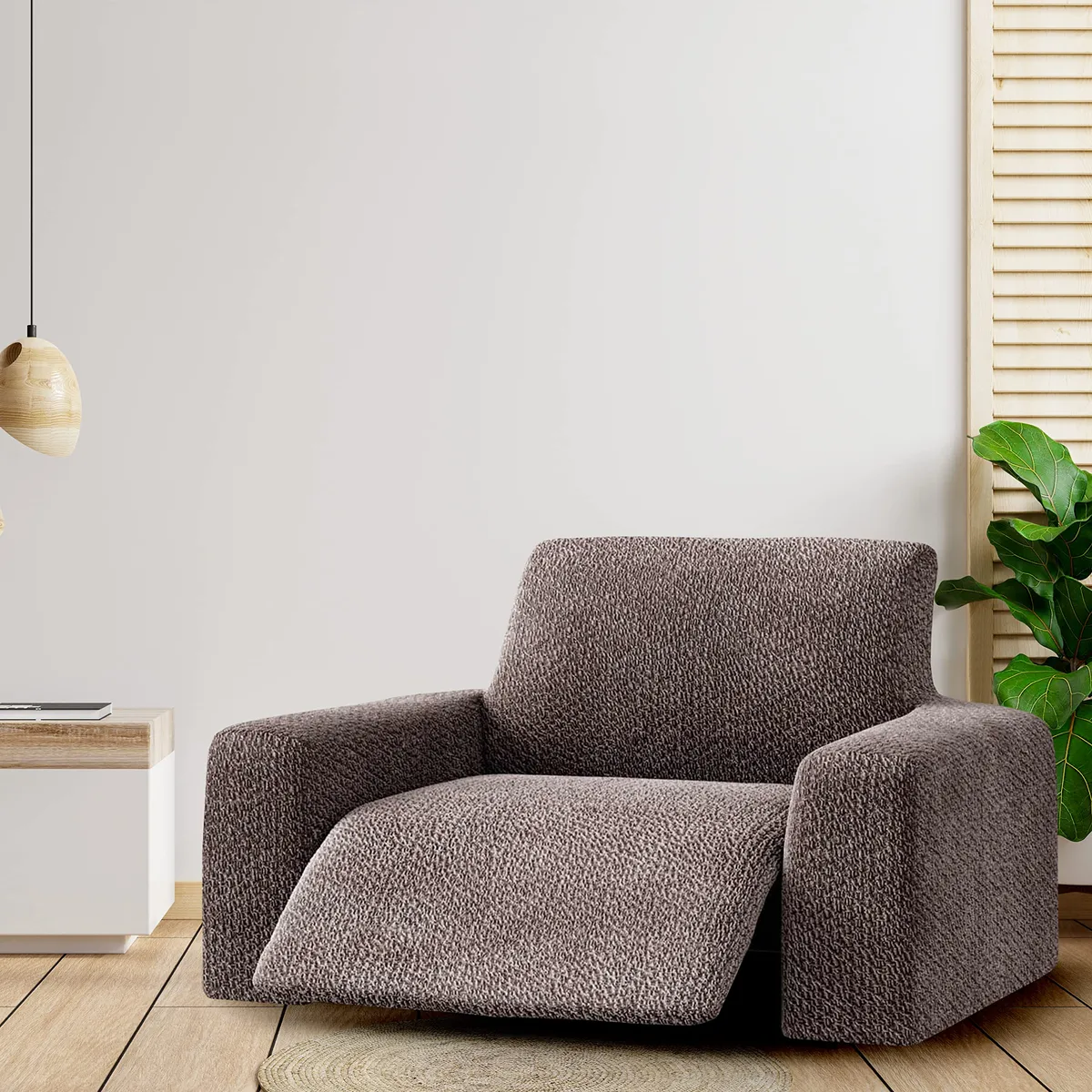 Recliner Chair Slipcover - 1-Piece Furniture Protector - Form Fit, Machine Washable -VelvetCollection — image 6