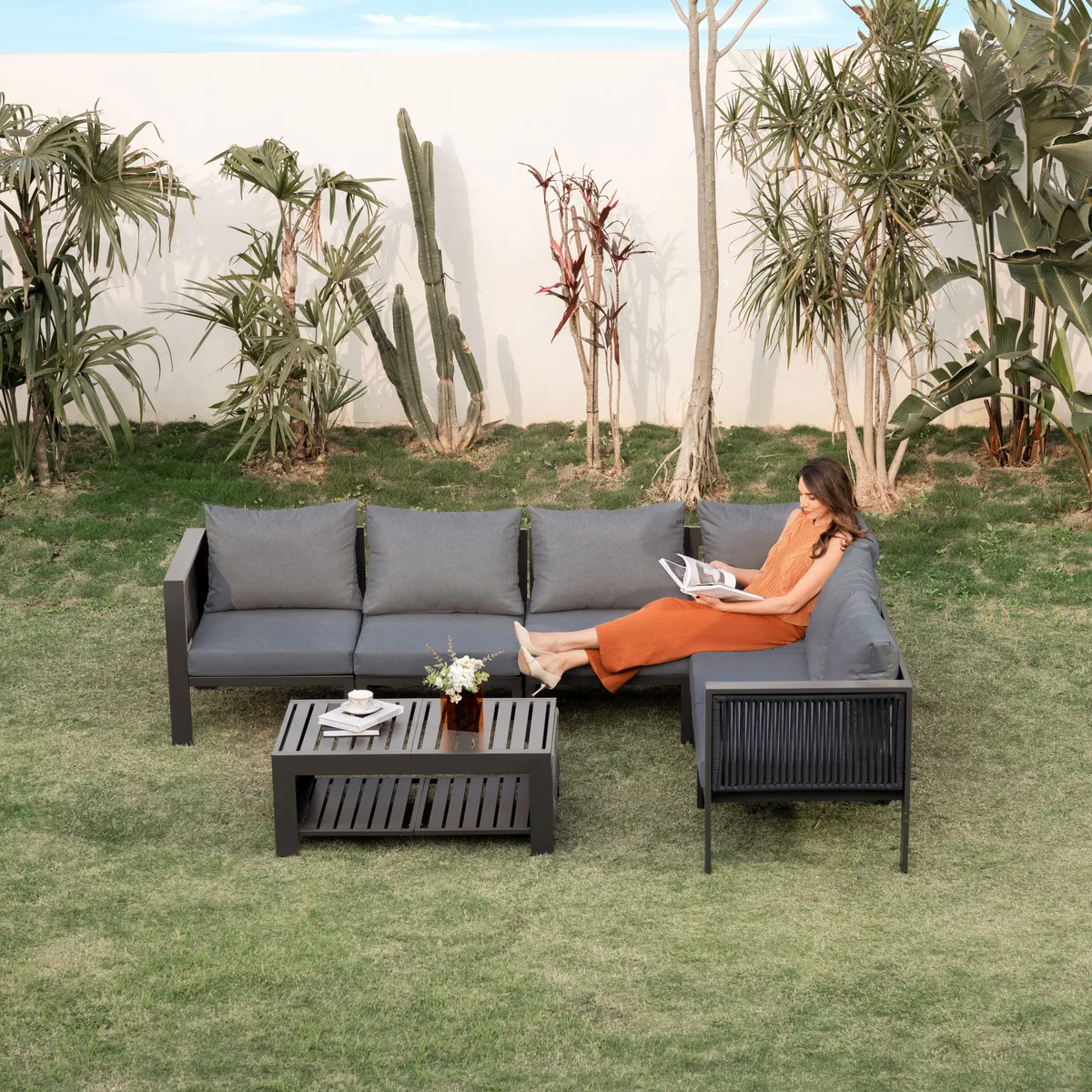 Fencura 7-Piece Outdoor Aluminum & Rope Weave Modular Sectional Set in Dark — image 4