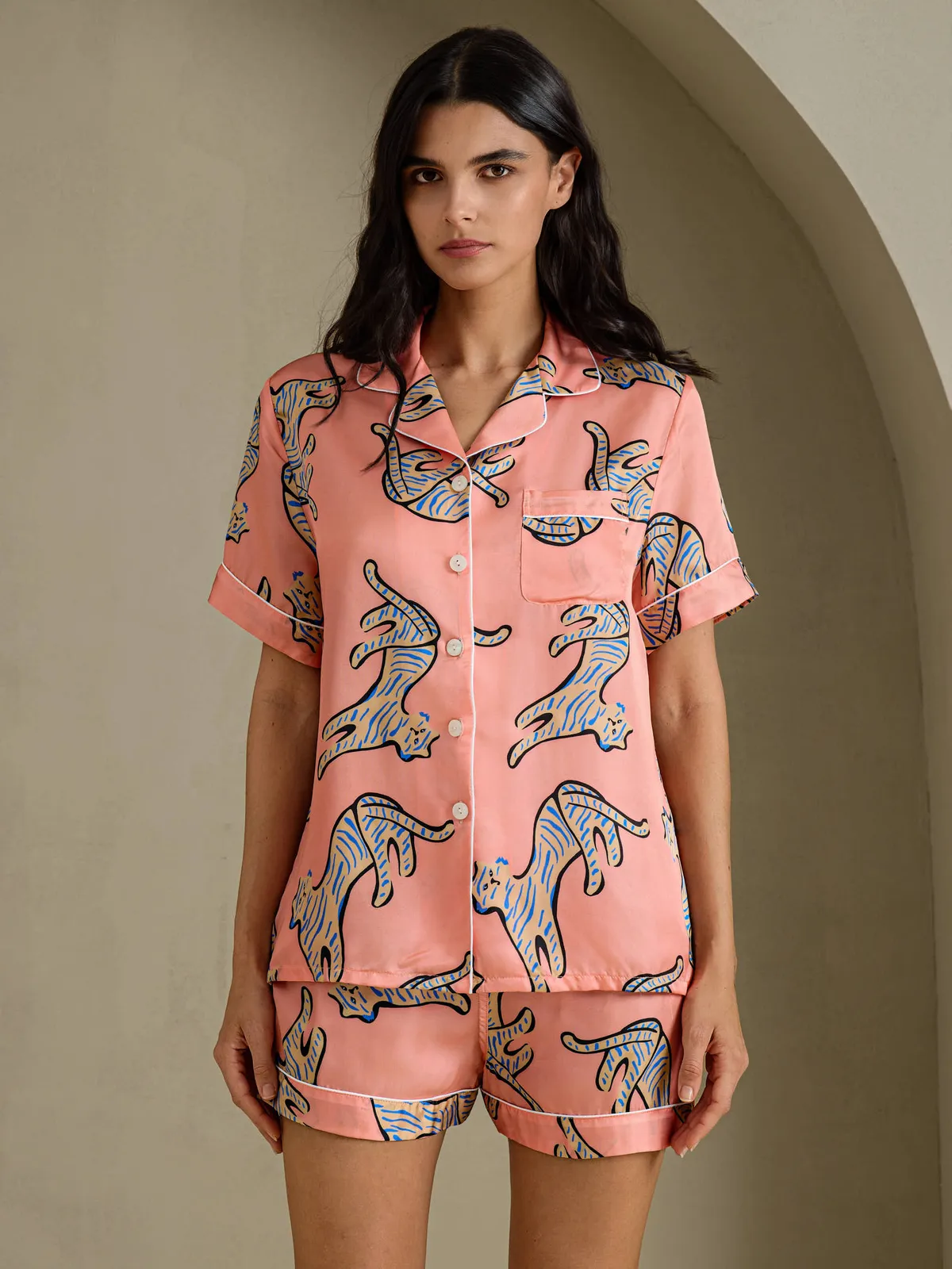 100% Mulberry Silk Women's Cat Print Short Sleeve Button Up Pajama Set - Pink Cat