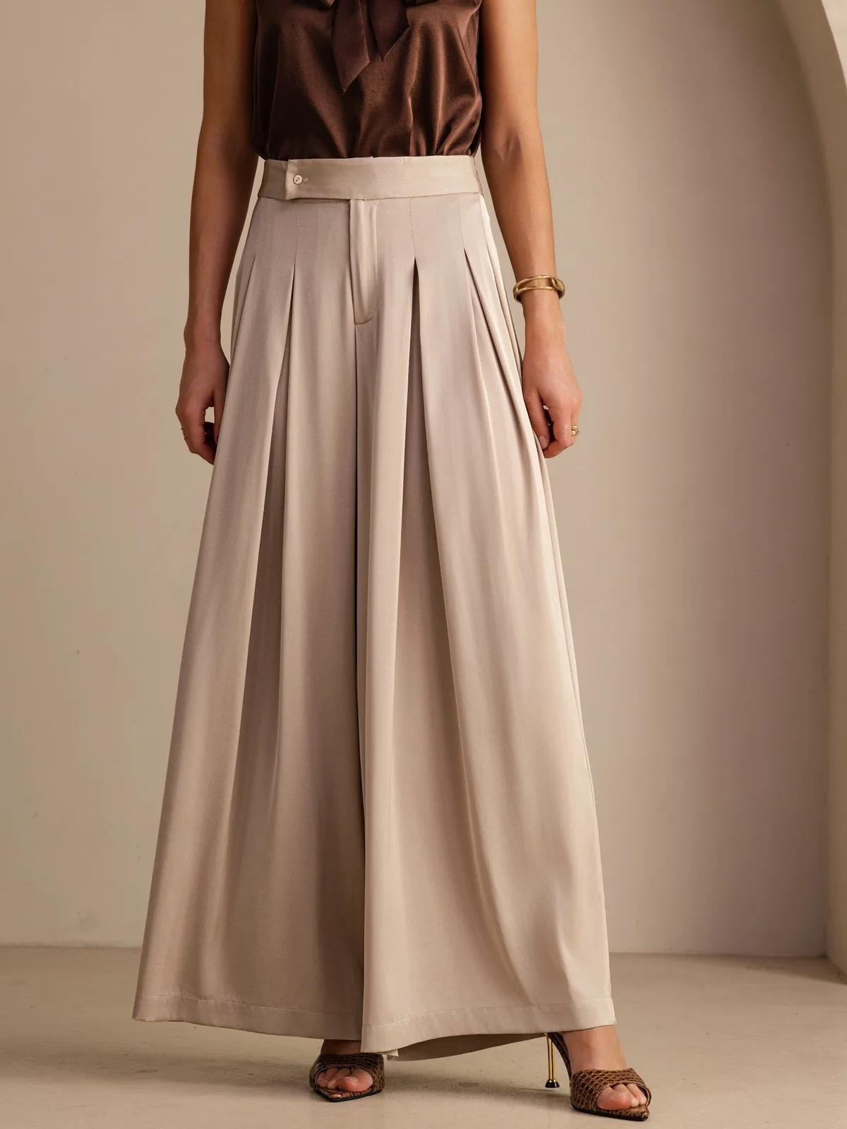 19Momme Silk Women’s High Waist Wide Leg Pleated Palazzo Pants — image 3