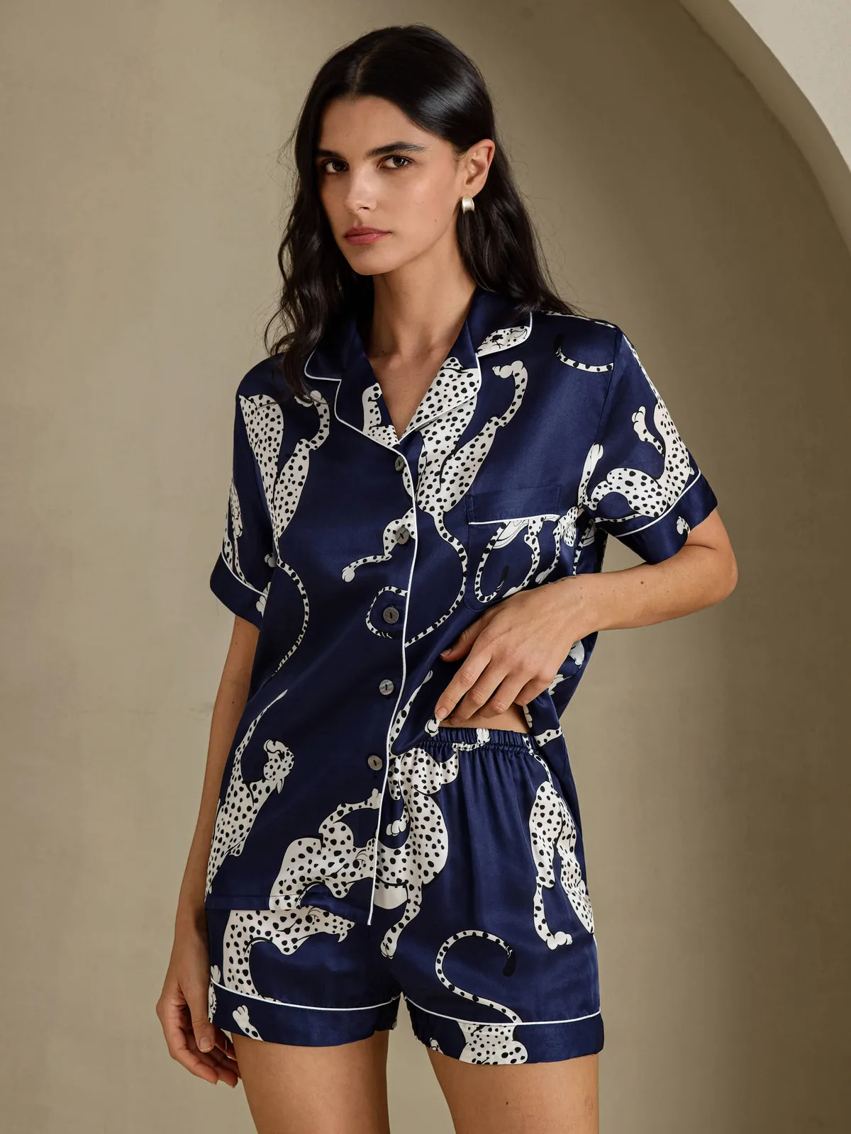 100% Mulberry Silk Women's Cheetah Print Short Sleeve Pajama Set — image 5