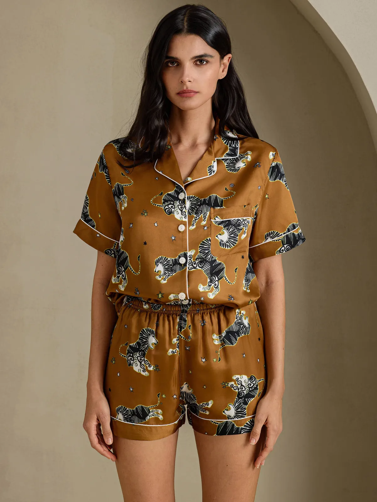 100% Mulberry Silk Women's Lion Print Short Sleeve Pajama Set — image 4