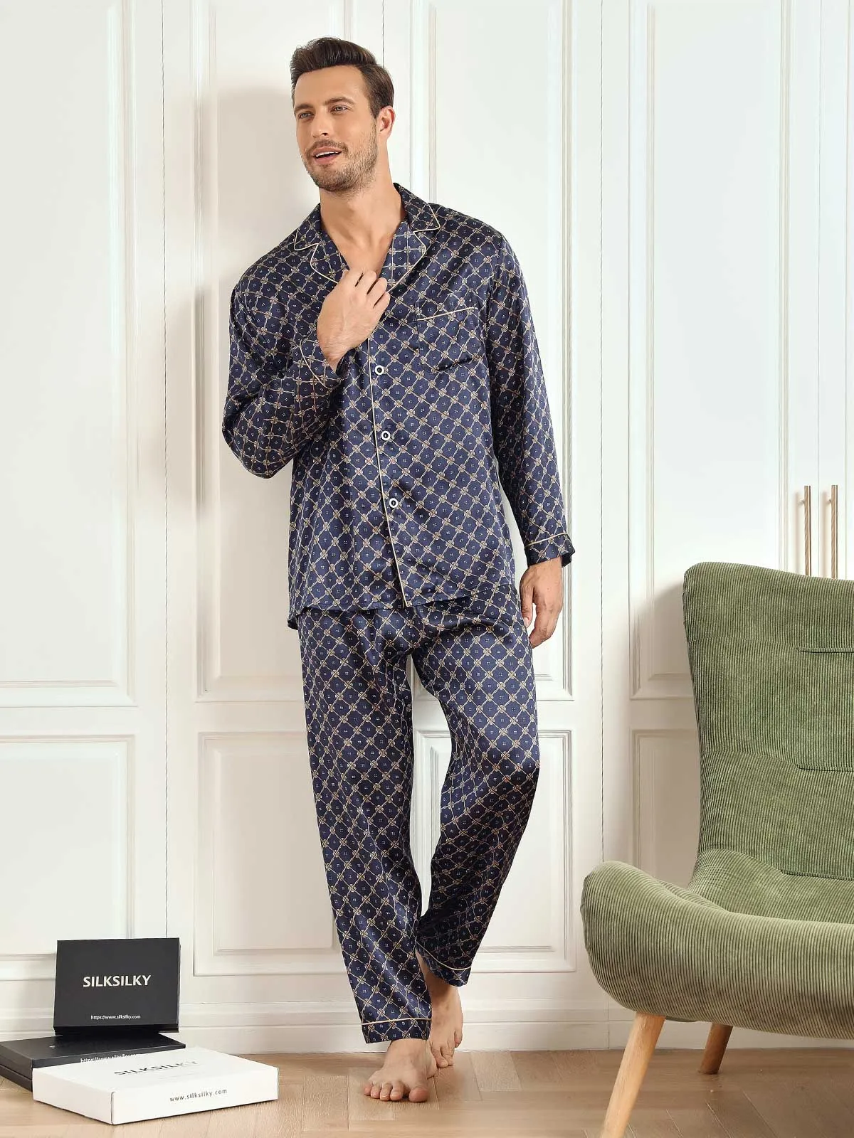 100% Mulberry Silk Navy Chain Print Long Sleeve Men's Pajamas Set With Pants — image 5