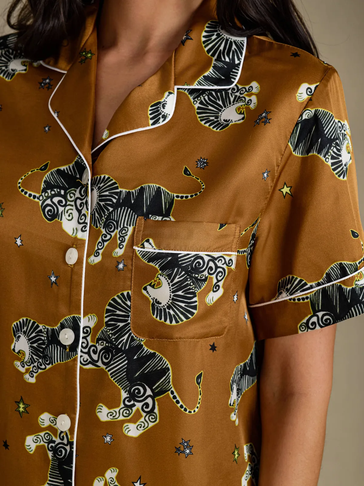 100% Mulberry Silk Women's Lion Print Short Sleeve Pajama Set — image 5