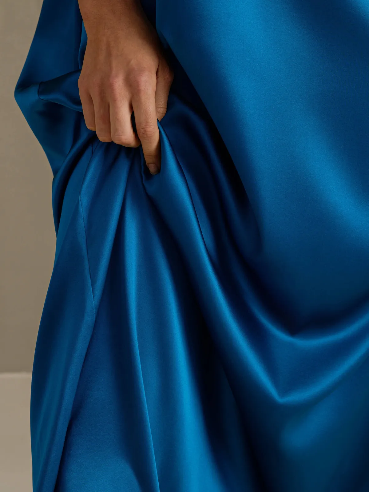 19Momme Silk Women's Round Neck 3/4 Sleeve Maxi Dress with Pockets — image 3