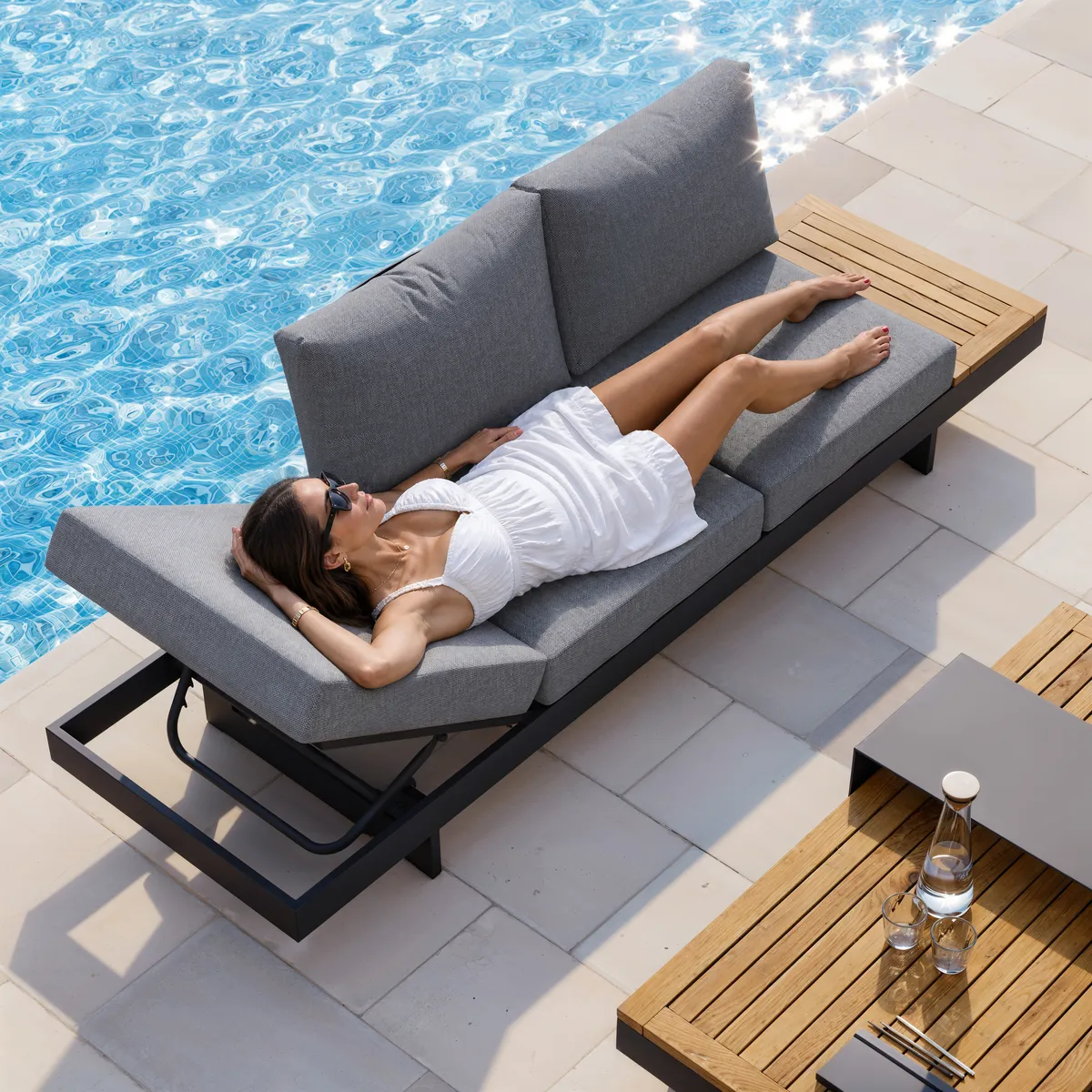 Tevara 7-Piece Outdoor Teak & Aluminum Modular Sofa Set for 6 with Ivory Cover — image 6