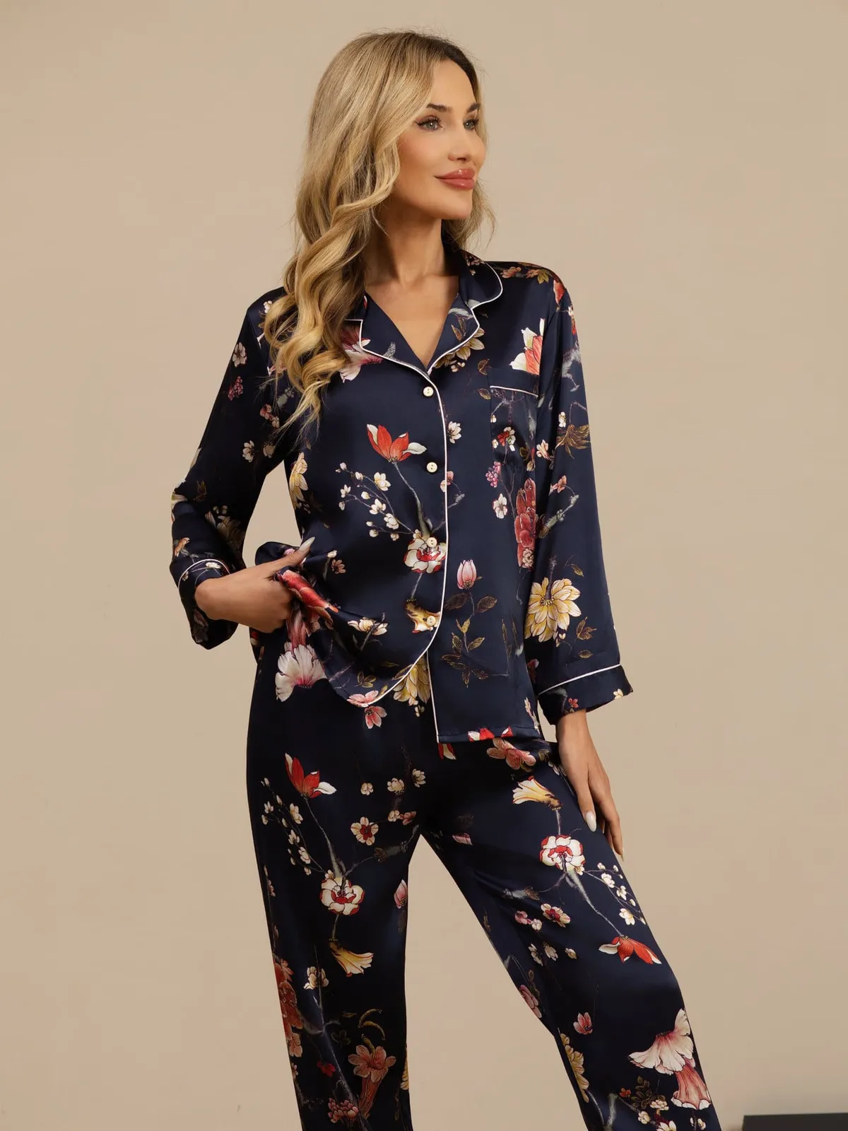 Women's 100% Mulberry Silk Navy Floral Print Long Sleeve Lapel Collar Button Up Pajamas Set — image 5