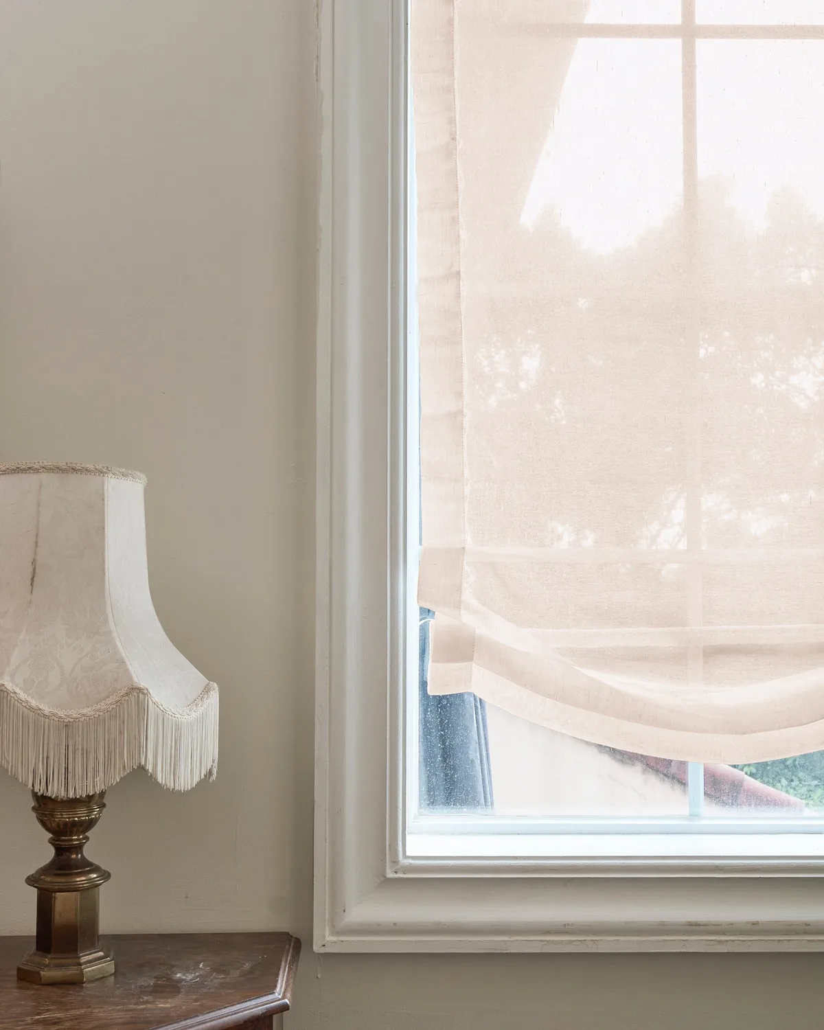 Yarn Sheer Relaxed Custom Roman Shade — image 4