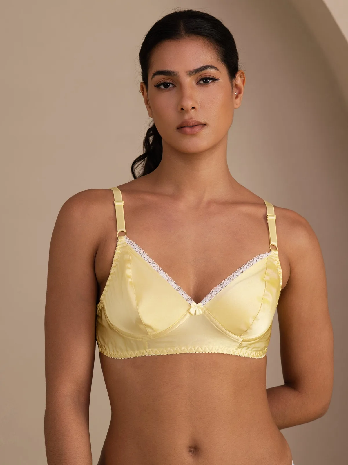 100% Mulberry Silk Wireless Comfy Bra with Adjustable Straps