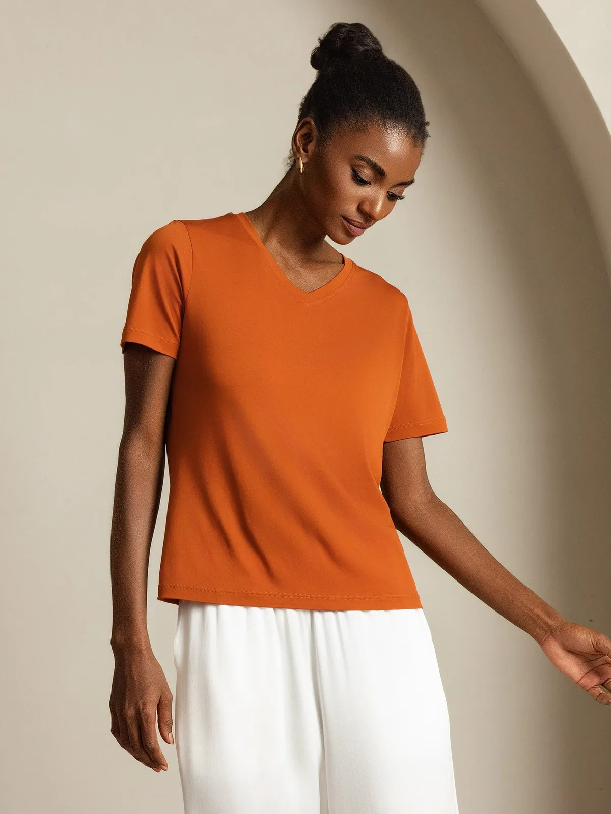 100% Mulberry Silk V Neck Short-Sleeve Snag-Resistant Women's T-Shirt — image 3