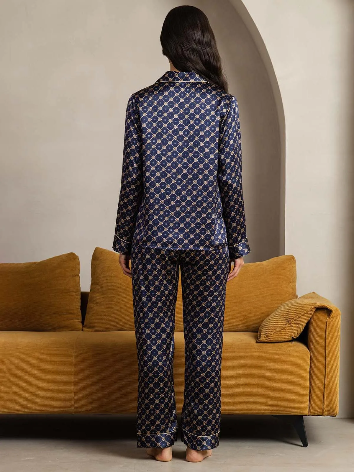 100% Mulberry Silk Chain Print Long Sleeve Lapel Collar Women's Pajamas Set — image 3