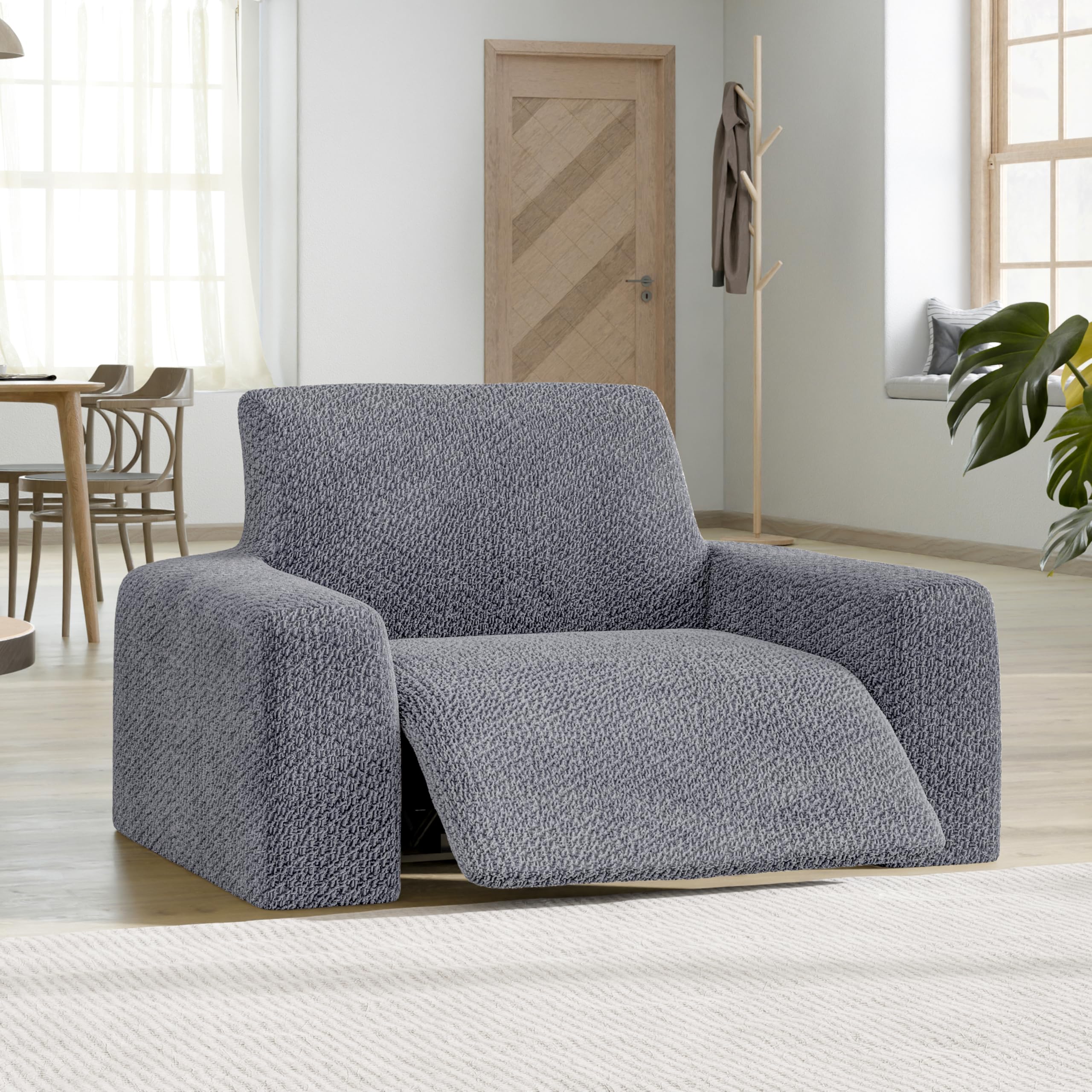 Recliner Chair Slipcover - 1-Piece Furniture Protector - Form Fit, Machine Washable -VelvetCollection — image 5
