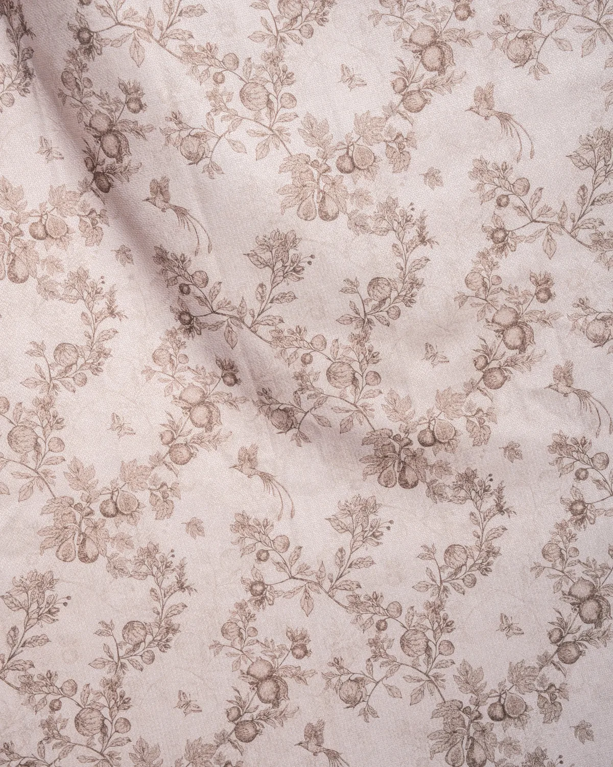 TheNottingHome x TheHues Eden Flat Fold Floral Cordless Custom Roman Shade — image 3