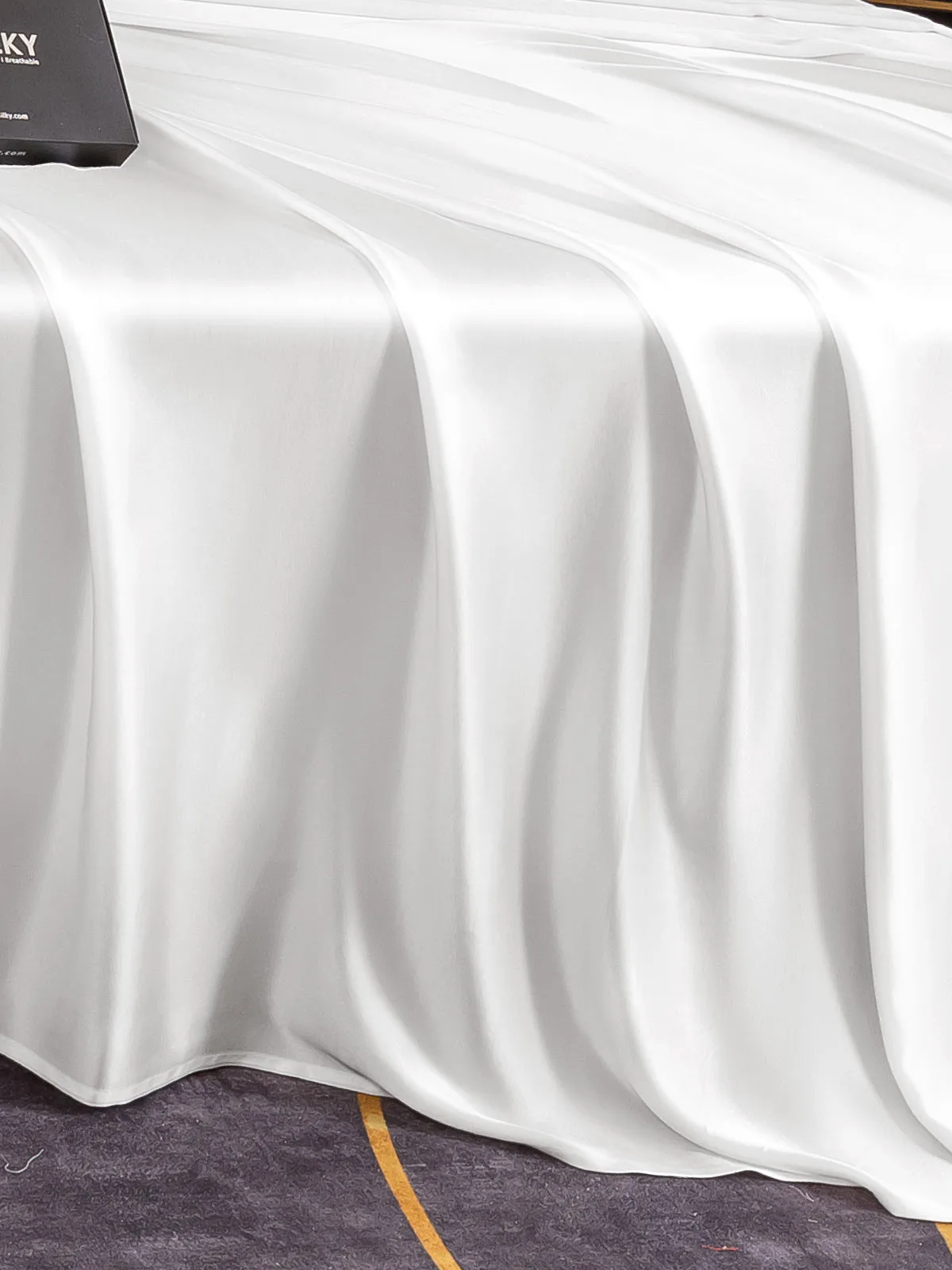 19Momme 3Pcs Silk Set Flat Sheet+2x Pillowcases — image 5