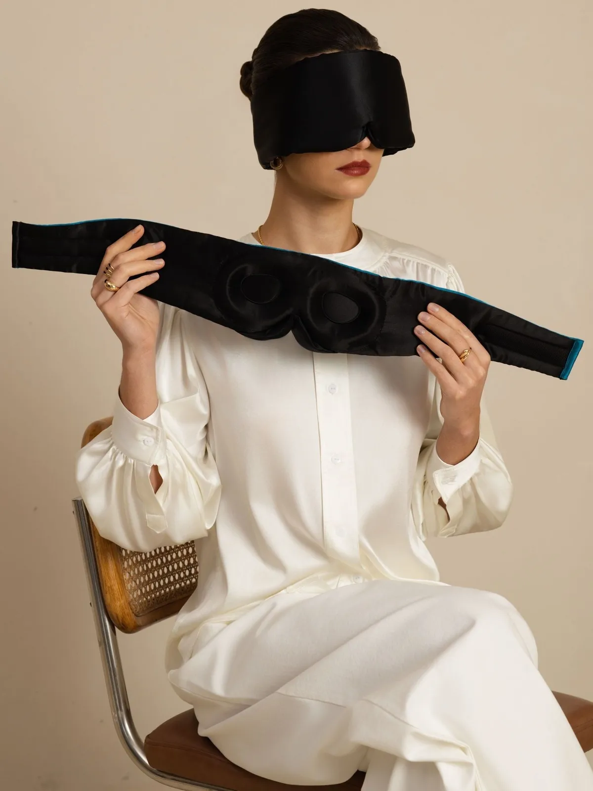 100% Mulberry Silk 3D Contoured Eye Mask With Velcro Closure