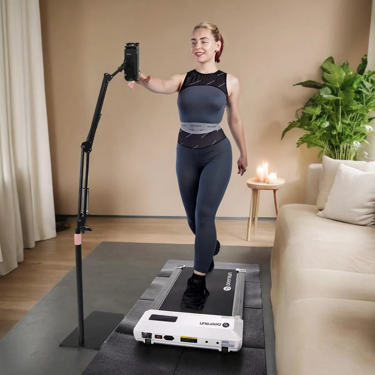 Mobile Phone Holder for Walking on Treadmills — image 5