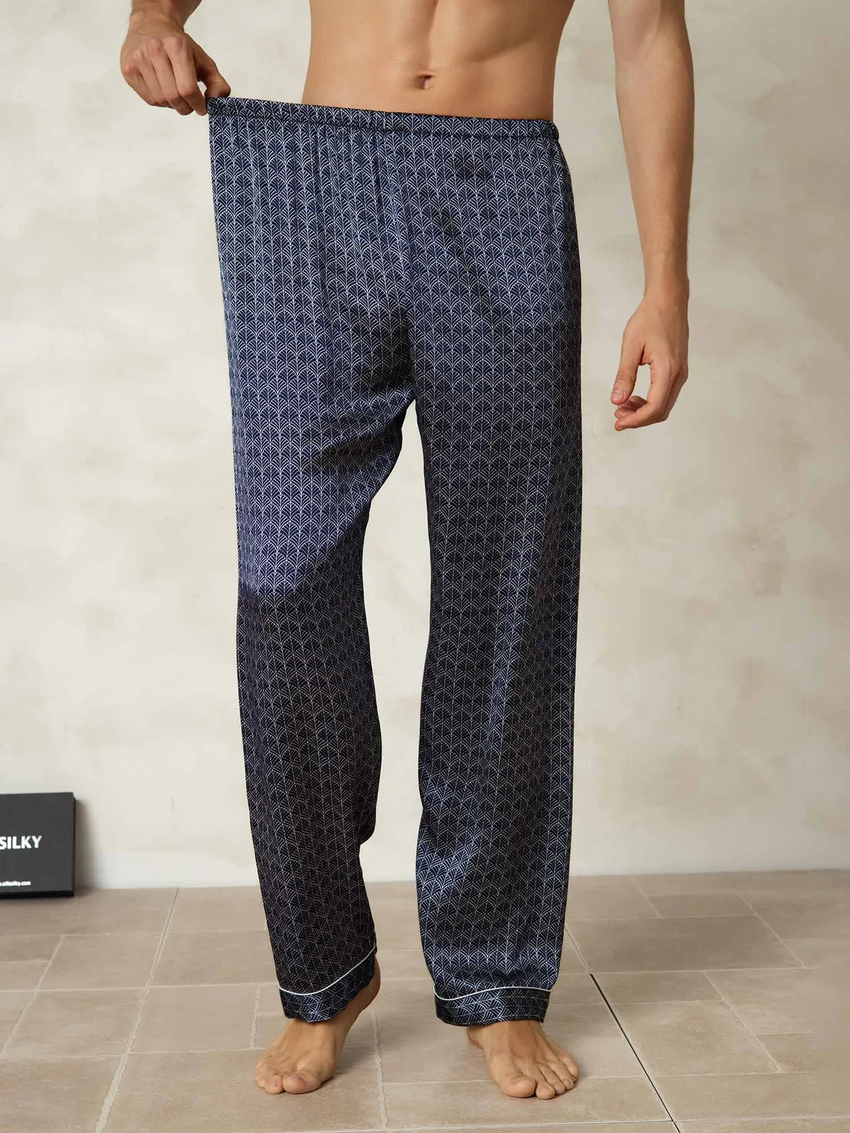 Men's 100% Mulberry Silk Ginkgo Print Sleep Pants with Elastic Waist — image 3
