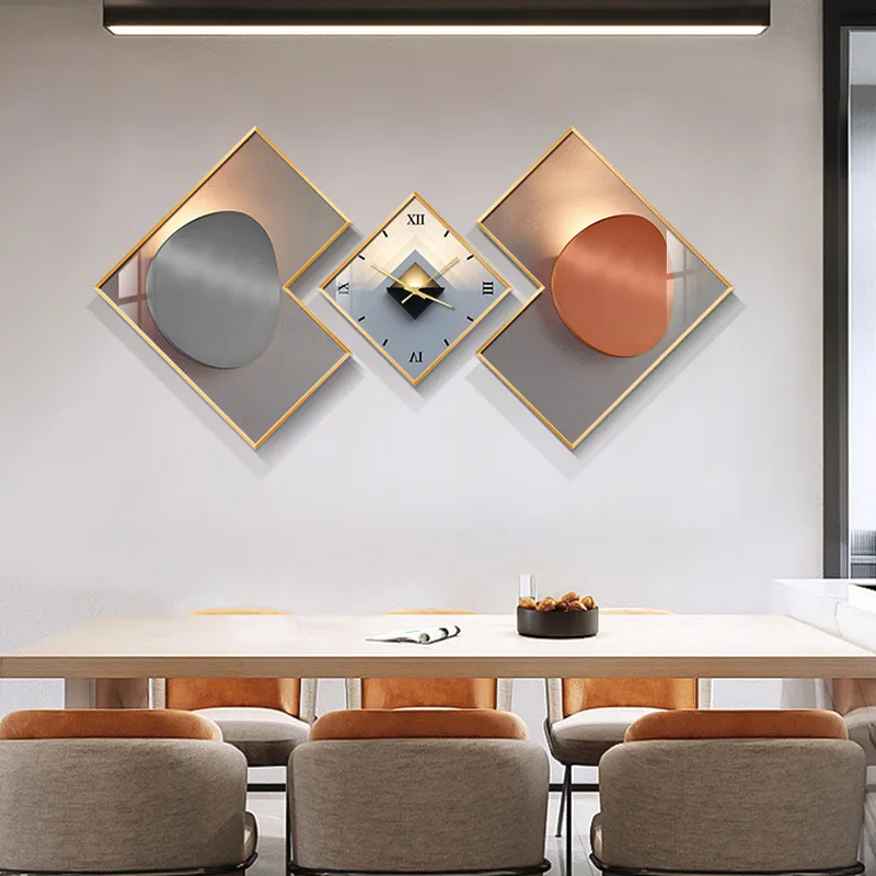 Modern 3-Piece Wall Clock Set – Functional Geometric Art with Gold Frames — image 4