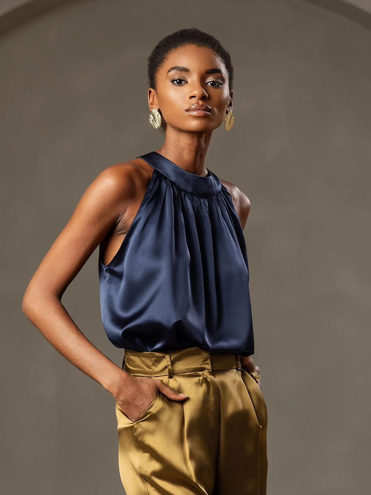 19Momme Silk Sleeveless Halter Neck Women's Top — image 4