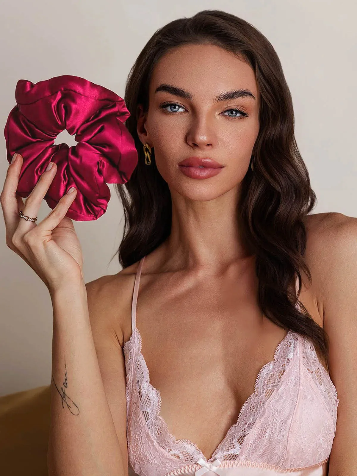 100% Mulberry Silk Soft Oversized Hair Scrunchie — image 3