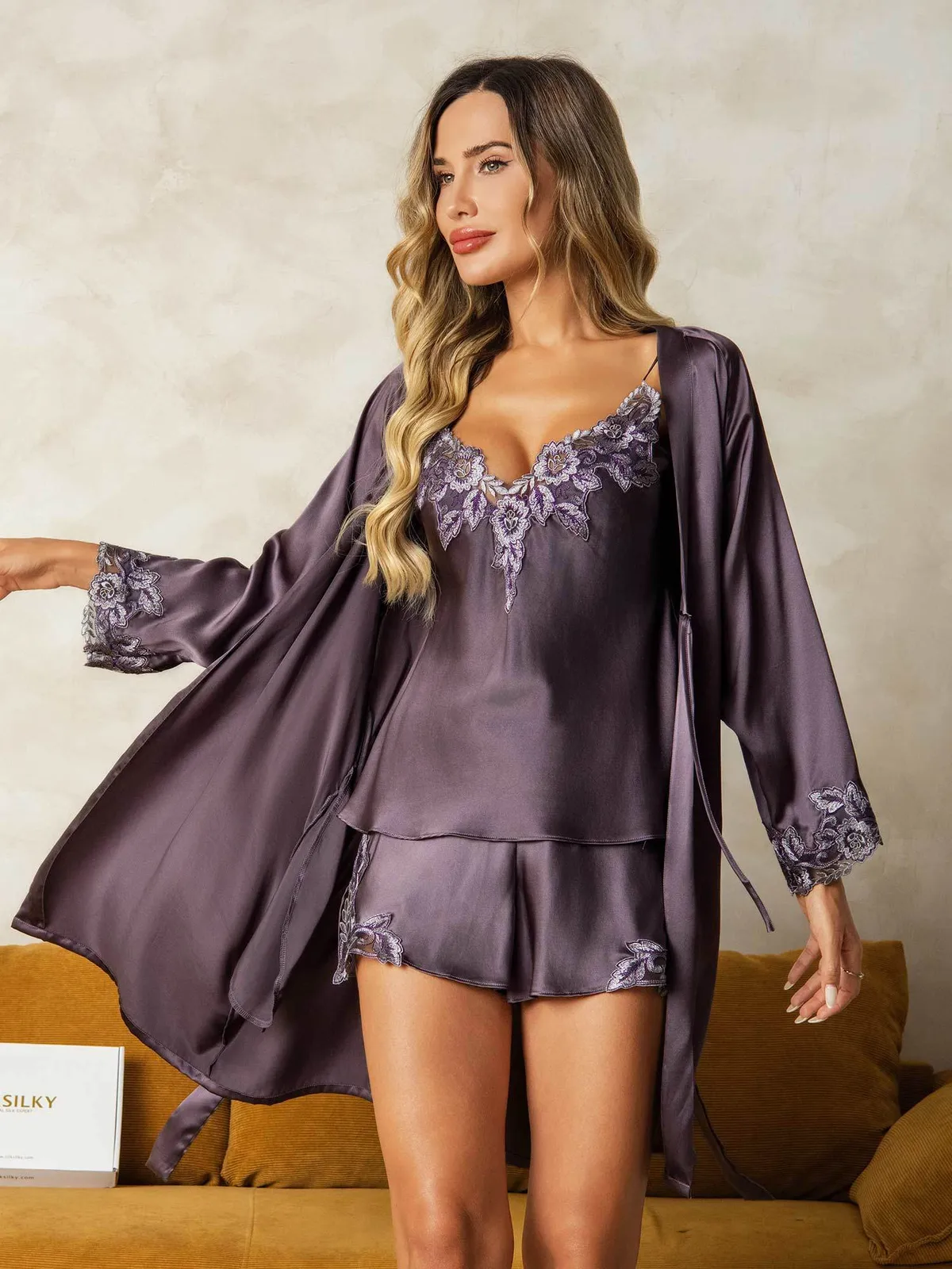 Elegant 100% Mulberry Silk Lace Trimmed Robe and Camisole Set