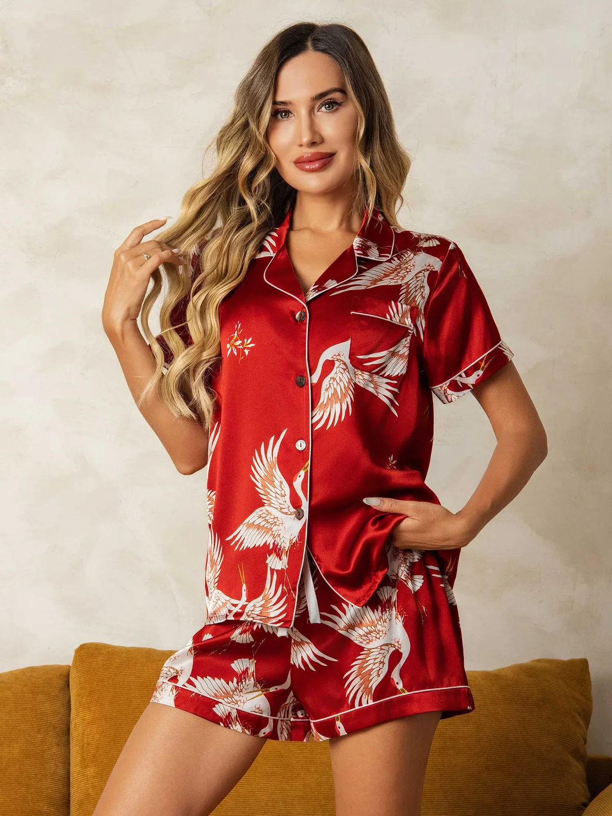 19Momme Women's 100% Mulberry Silk Crane Print Short Sleeve Pajamas Set — image 3