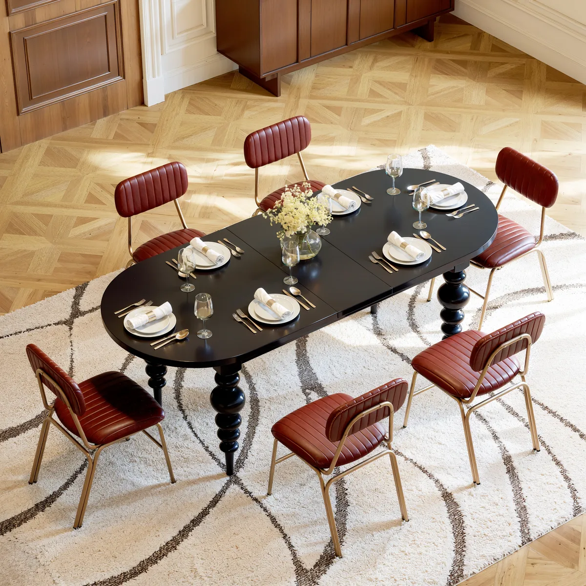 67"-79" Mid-Century Dining Table Oval Extendable Walnut Table for 4-8 Person with Turned Legs
