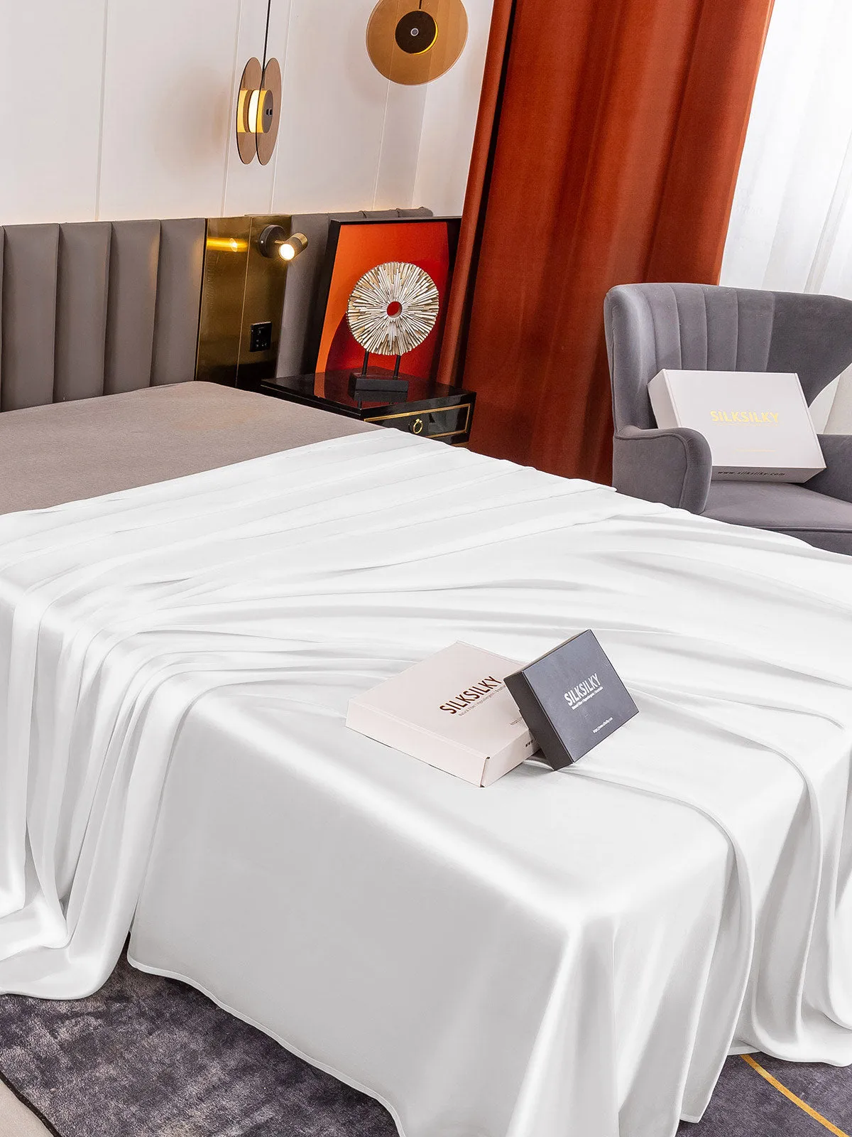 19Momme Mulberry Silk Seamless Flat Sheet — image 4