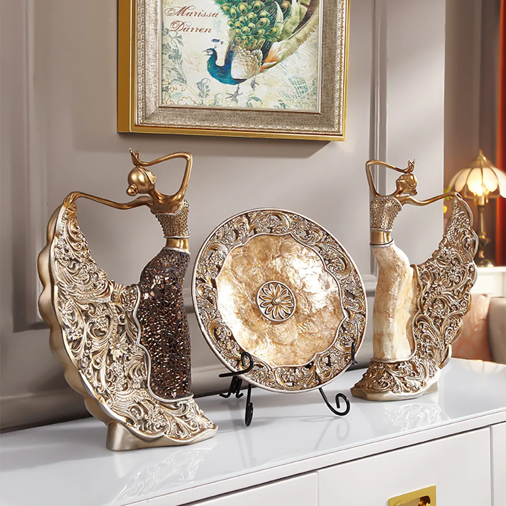 3-Piece Figurine Set – Gold-Toned Dancer Sculptures with Shell Accents
