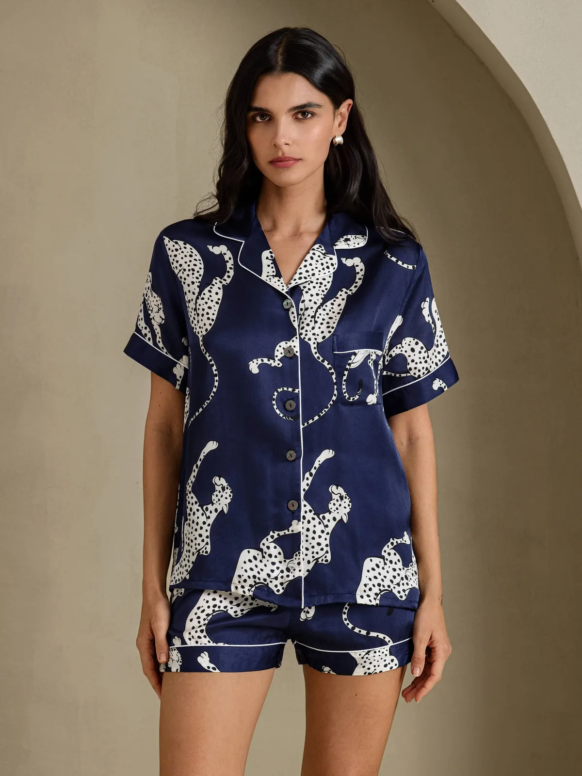 100% Mulberry Silk Women's Cheetah Print Short Sleeve Pajama Set — image 4