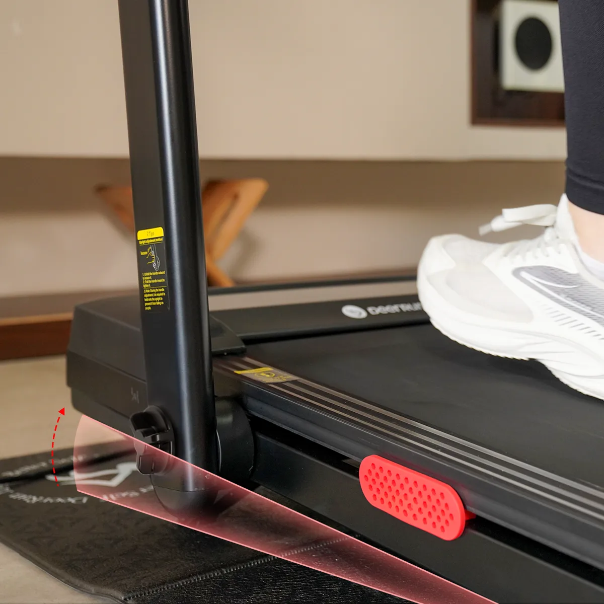Z10 Pro Muse Type 2 in 1 Foldable Treadmill with Remote Control, 12% Auto Incline — image 5