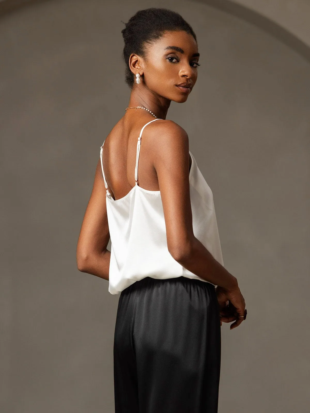 19Momme Silk Spaghetti Strap Round Neck Camisoles — image 4