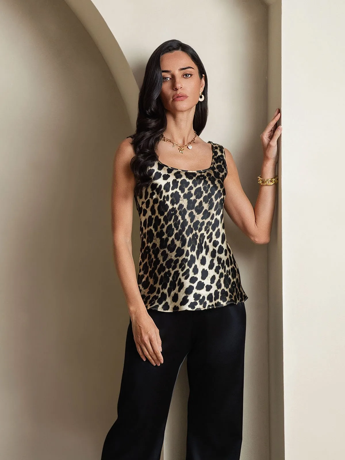 19Momme Women's Silk Leopard Print Sleeveless U Neck Tank Top — image 5