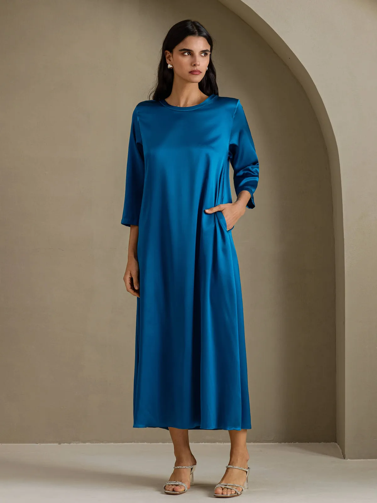 19Momme Silk Women's Round Neck 3/4 Sleeve Maxi Dress with Pockets