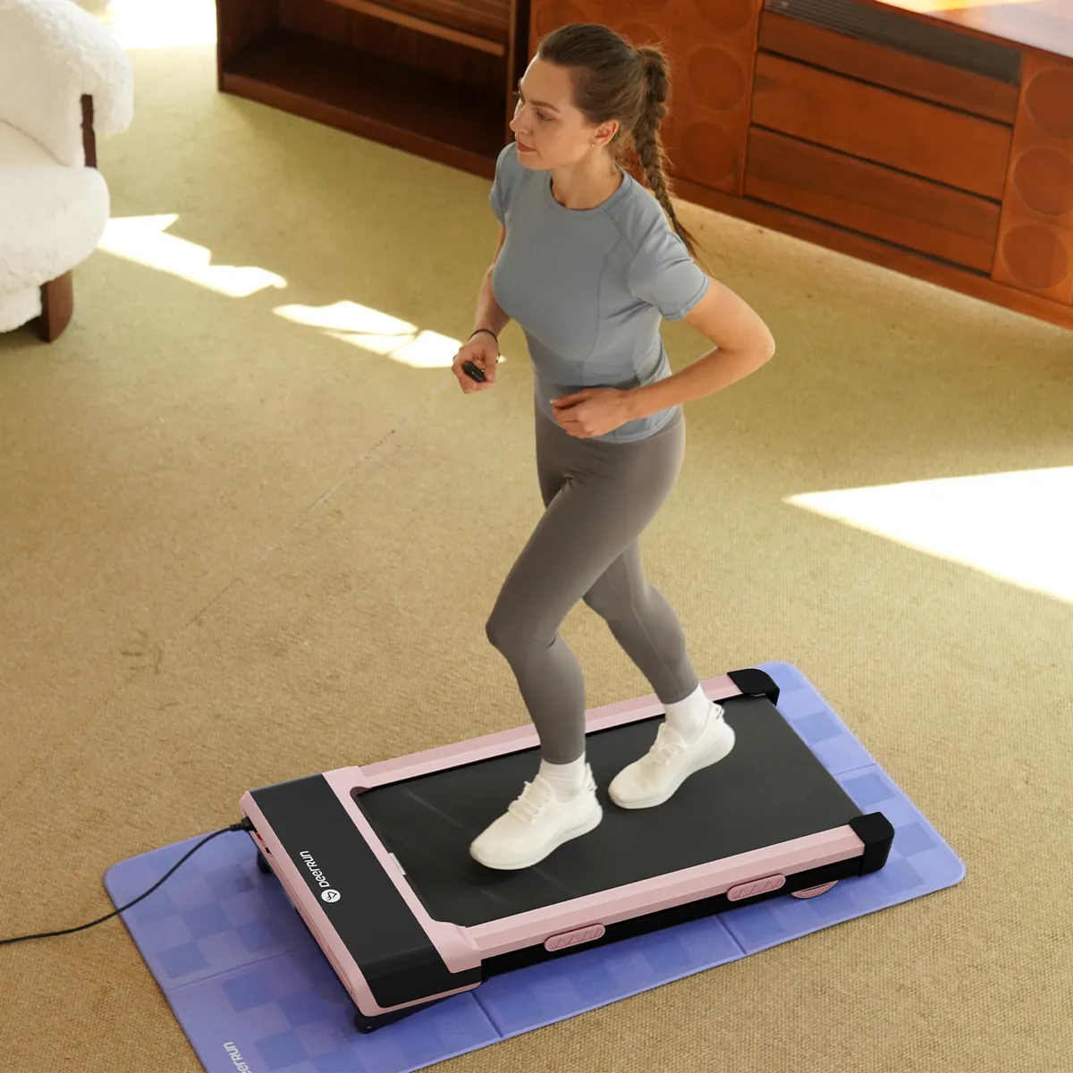 Z10 12% Auto Incline Smart Walking Pad Treadmill with remote — image 15