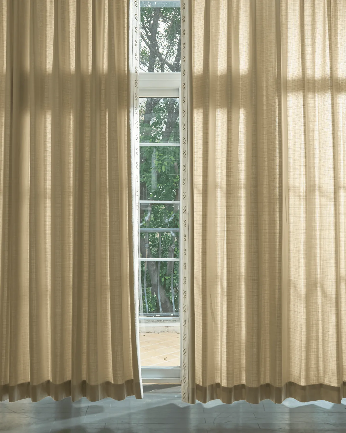 Arden Textured Custom Curtain with Trim — image 2