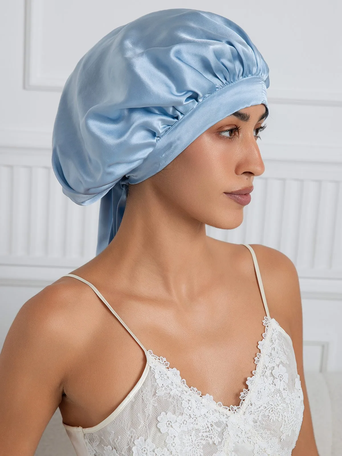 100% Mulberry Silk Elegant Bonnet with Long Ribbons — image 4