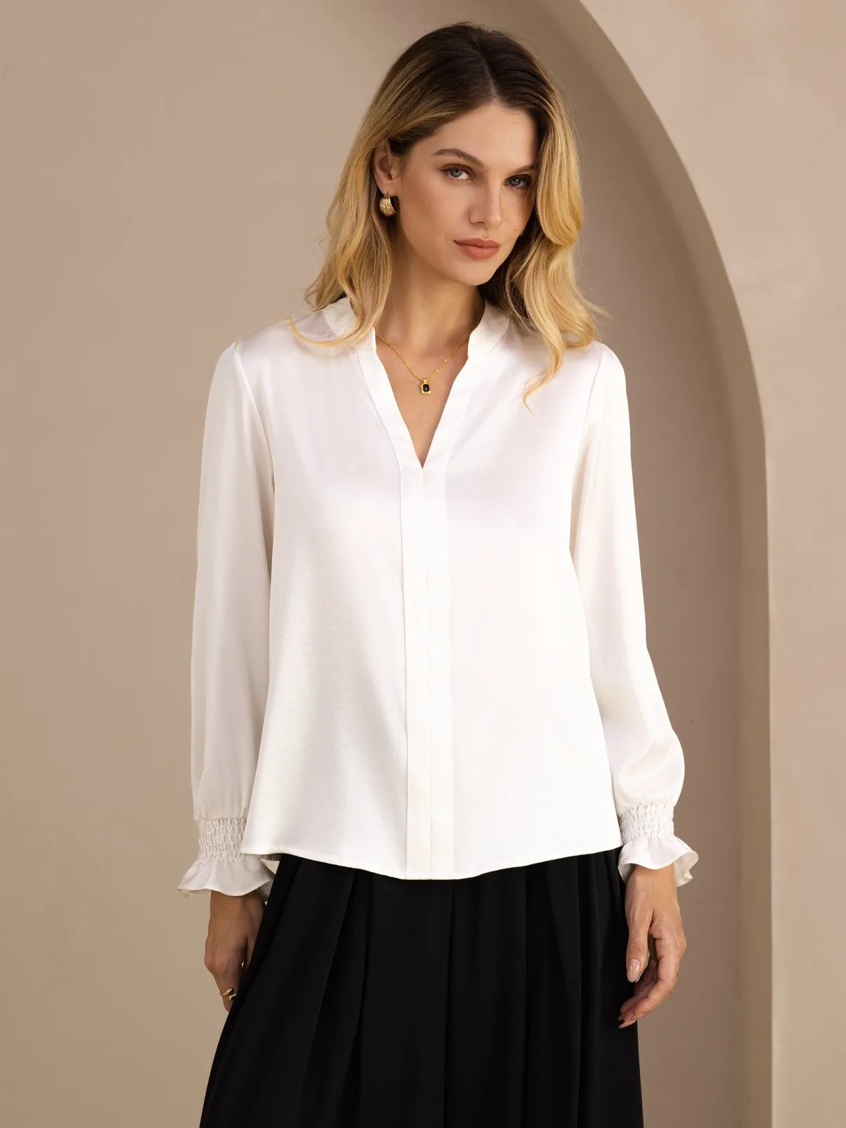 19Momme Silk Women’s Split Neck Long Sleeve Blouse — image 3