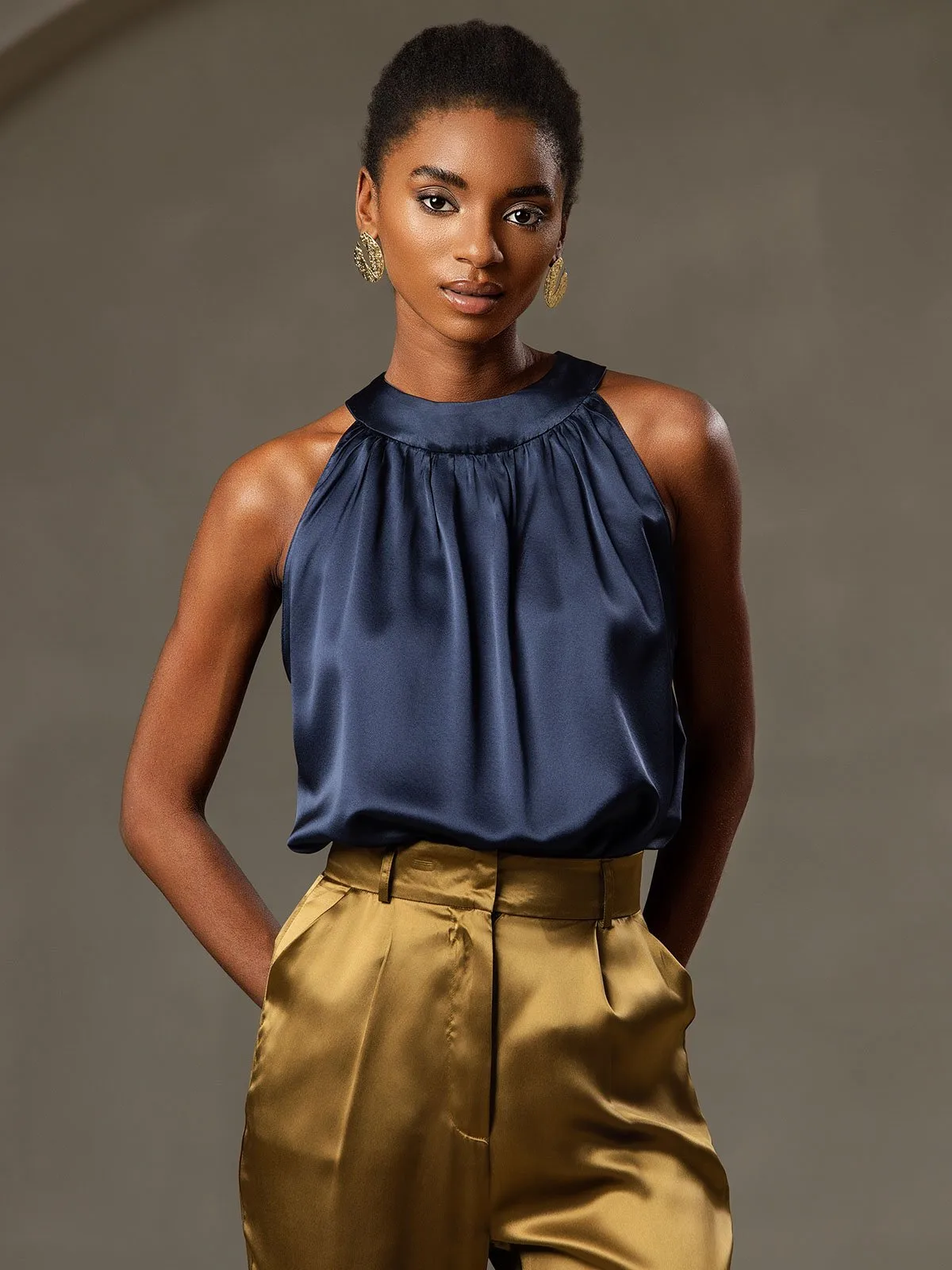 19Momme Silk Sleeveless Halter Neck Women's Top — image 3
