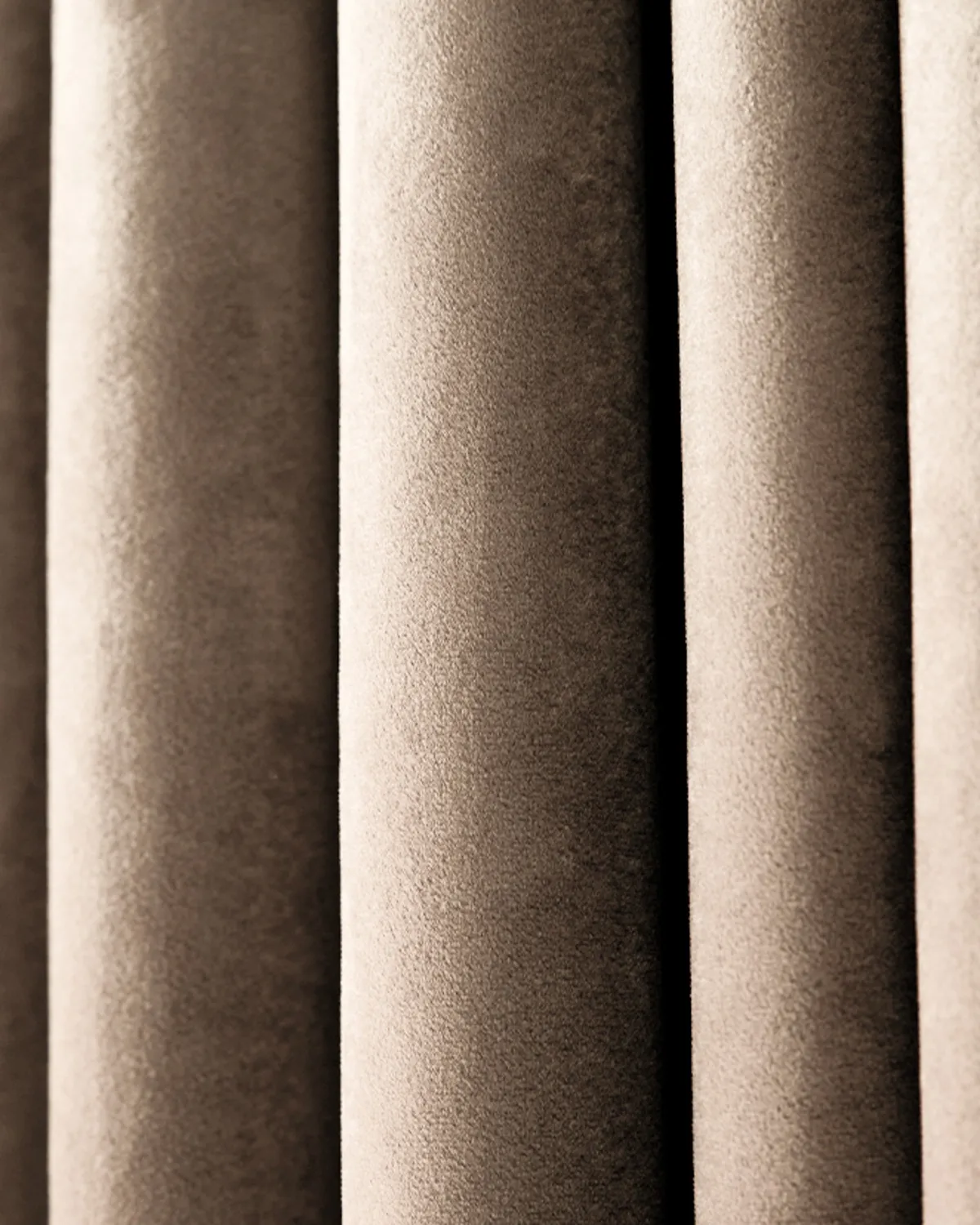 Moonlit 4 Layers Heavyweight Soundproof Thermal 100% Blackout Velvet Custom Curtain — image 2