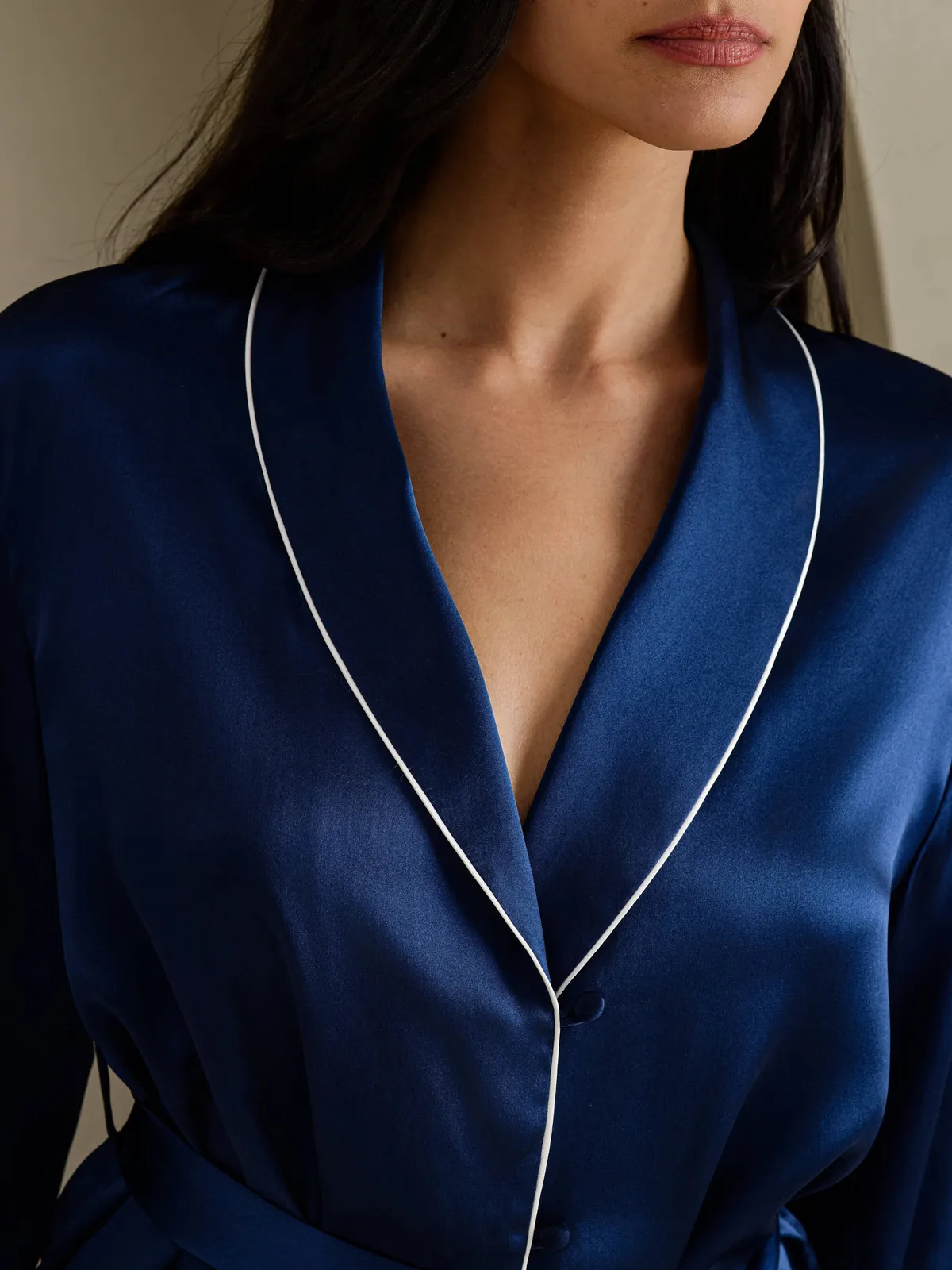 100% Mulberry Silk Long Sleeve Shawl Collar Belted Pajama Set — image 3