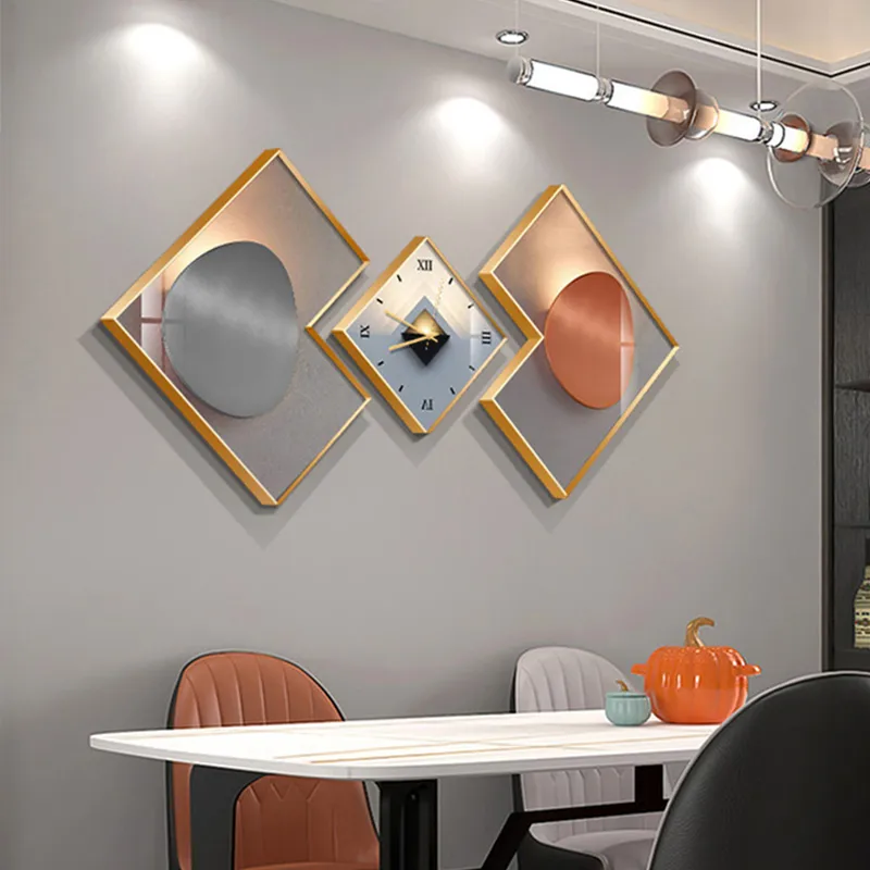 Modern 3-Piece Wall Clock Set – Functional Geometric Art with Gold Frames — image 3