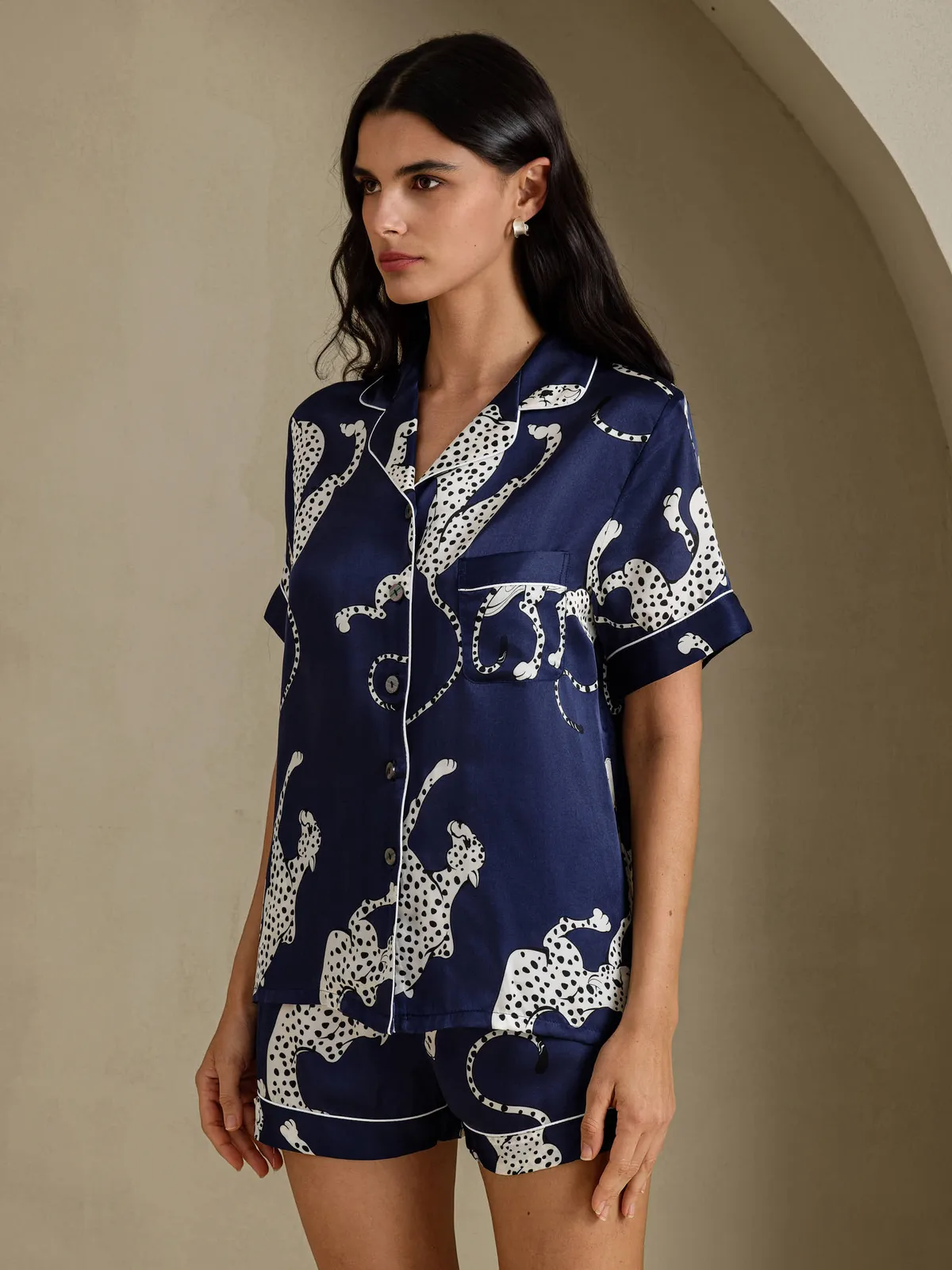 100% Mulberry Silk Women's Cheetah Print Short Sleeve Pajama Set — image 3