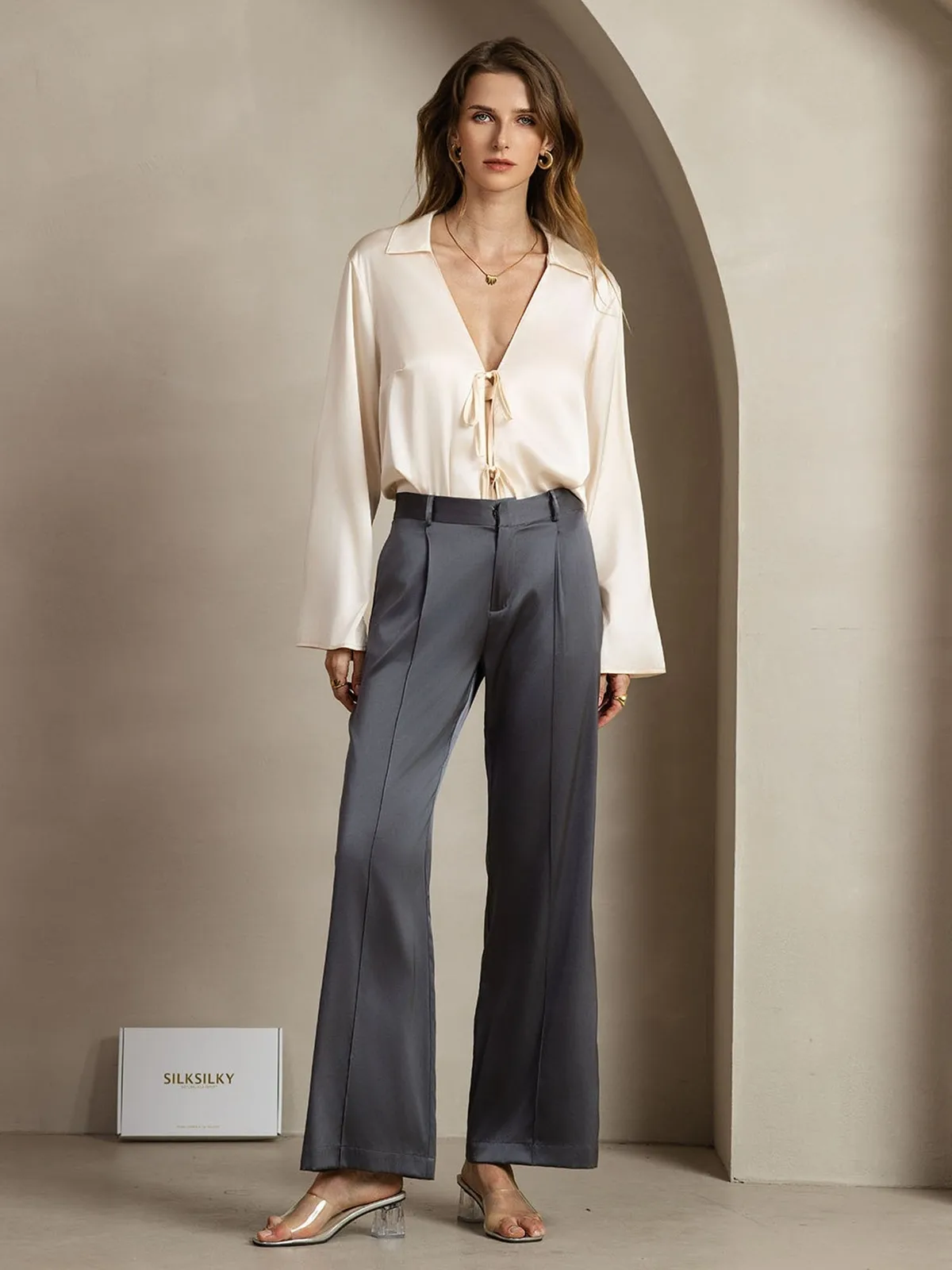 19Momme Silk Straight Leg Women's Pants With Side Pockets Design — image 3