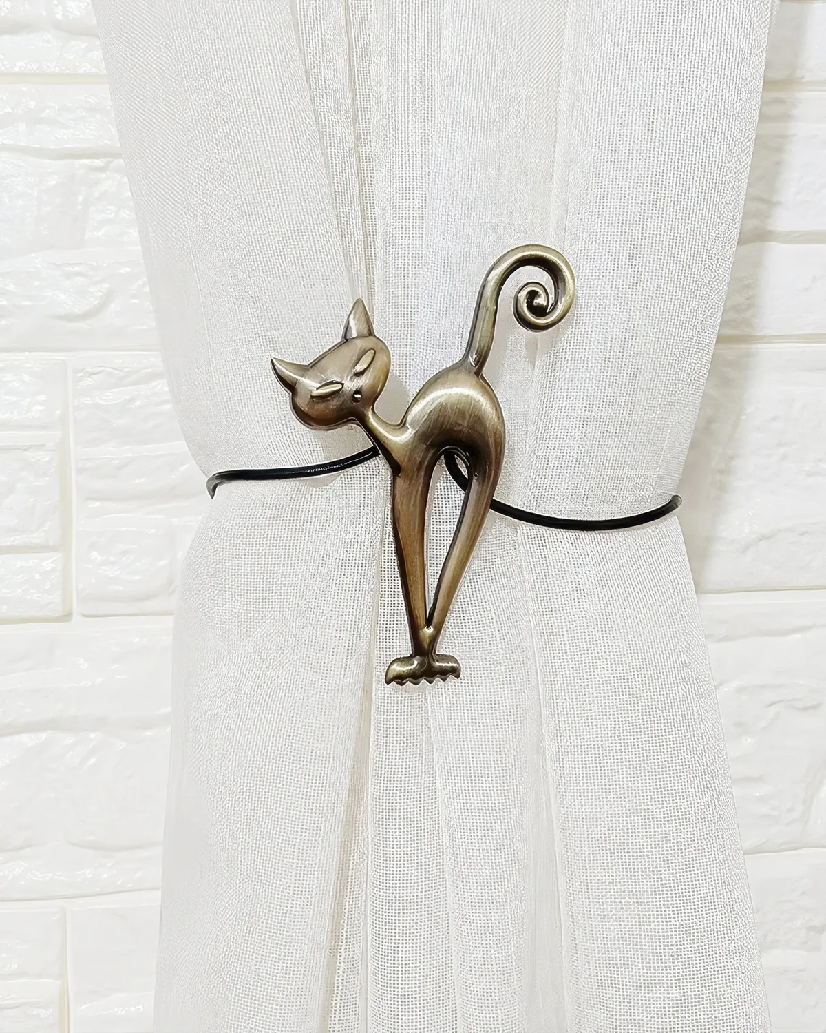 Cat Magnetic Curtain TieBack