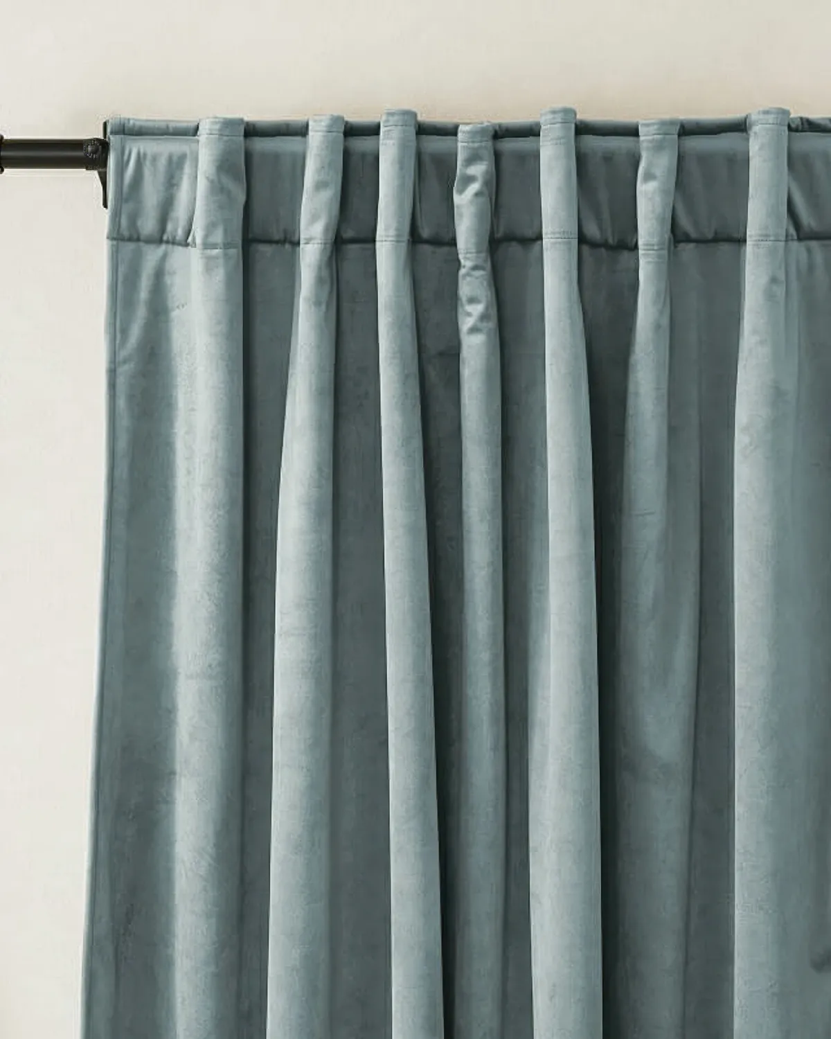 Classic 4 Layers Velvet Heavyweight Soundproof Thermal 100% Blackout Custom Curtain — image 5
