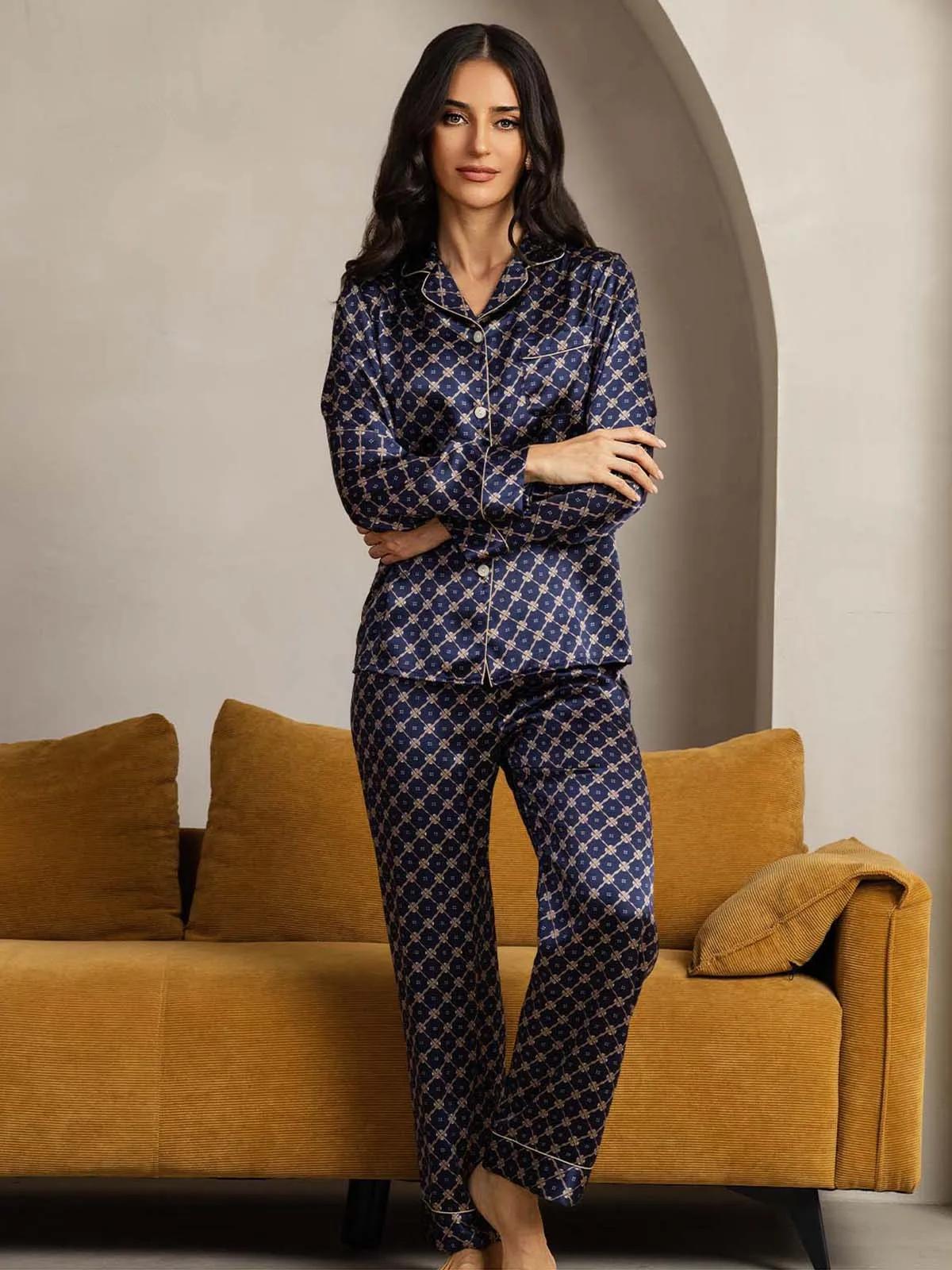 100% Mulberry Silk Chain Print Long Sleeve Lapel Collar Women's Pajamas Set — image 5